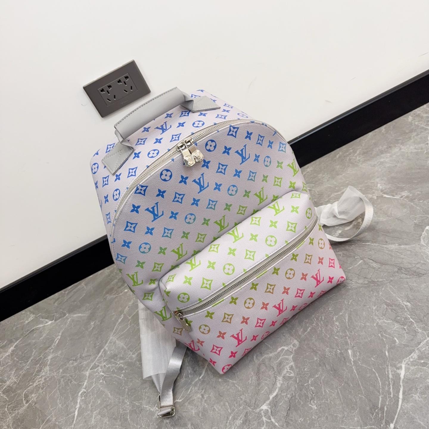 LV BAG