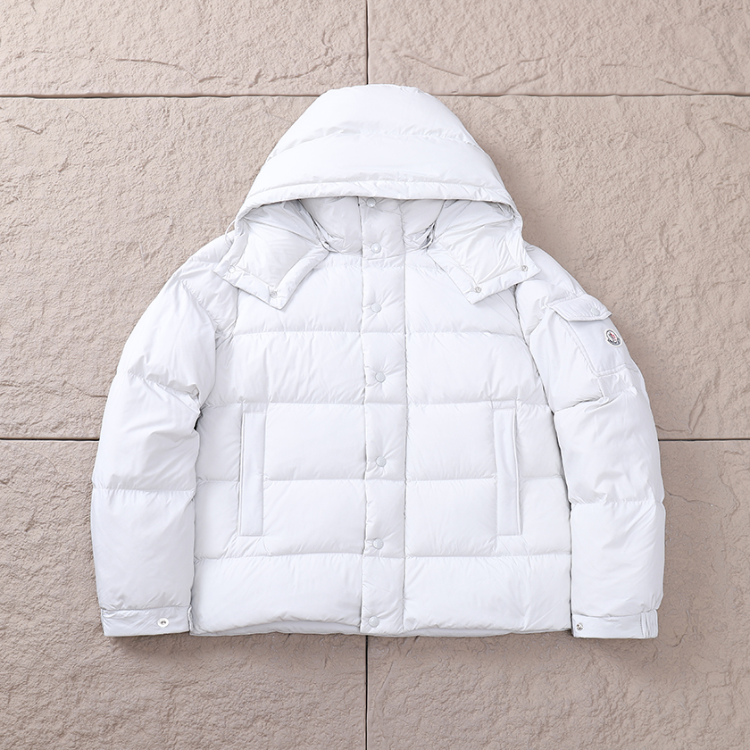 MONCLER DOWN JACKET