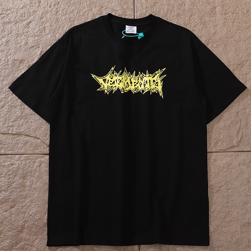 VETEMENTS T-SHIRT