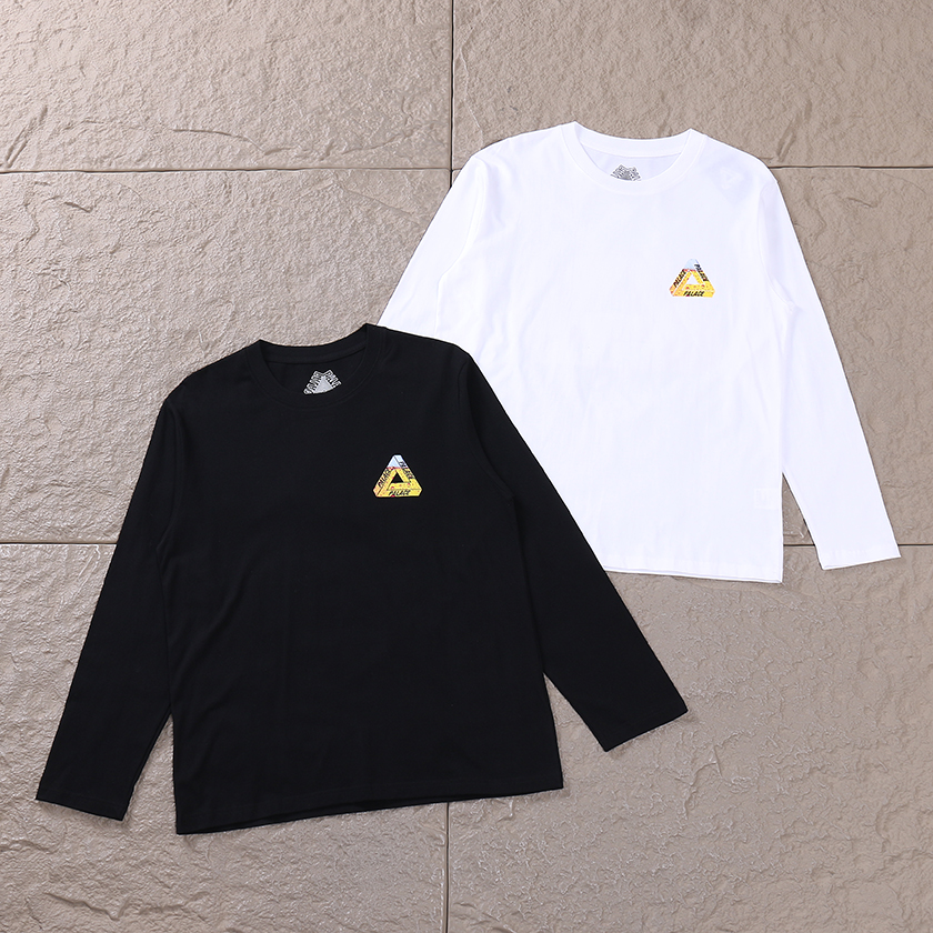 PALACE T-SHIRT