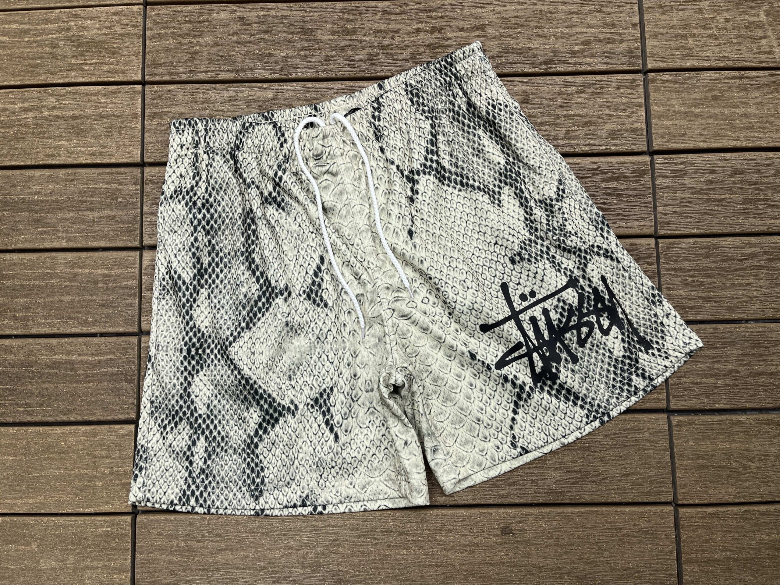 STUSSY SHORT