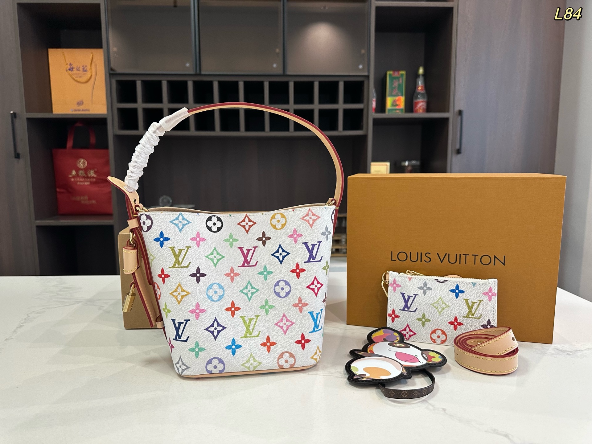 LV BAG