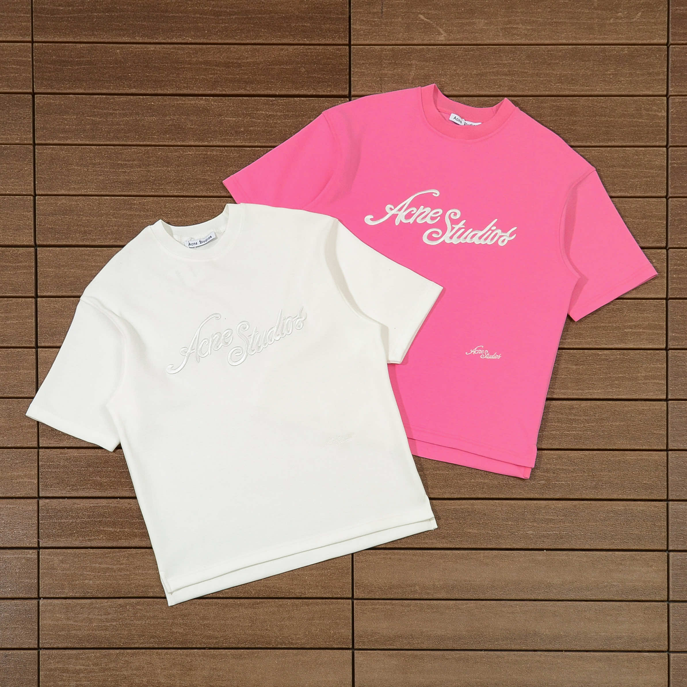 ACNE T-SHIRT