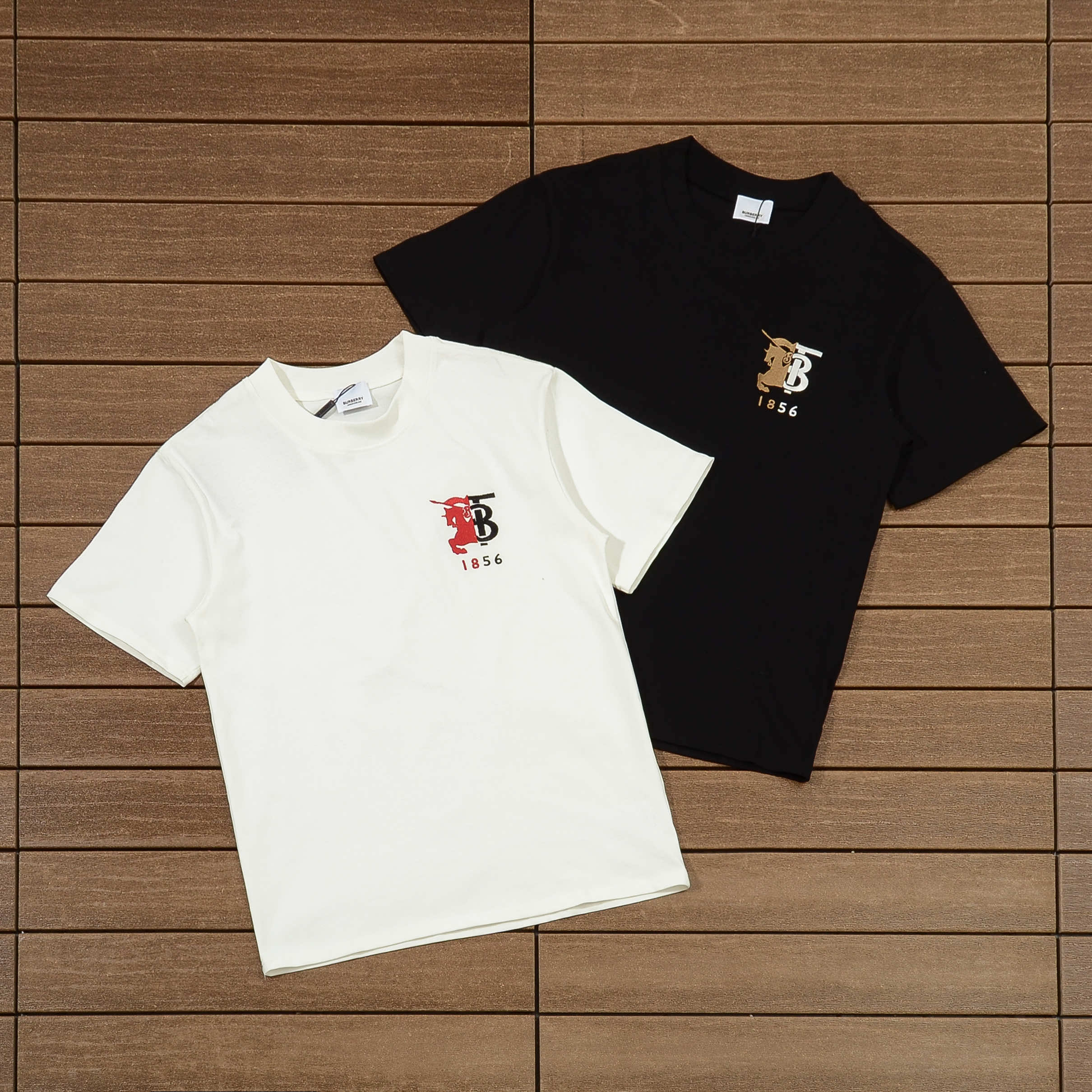 BURBERRY T-SHIRT