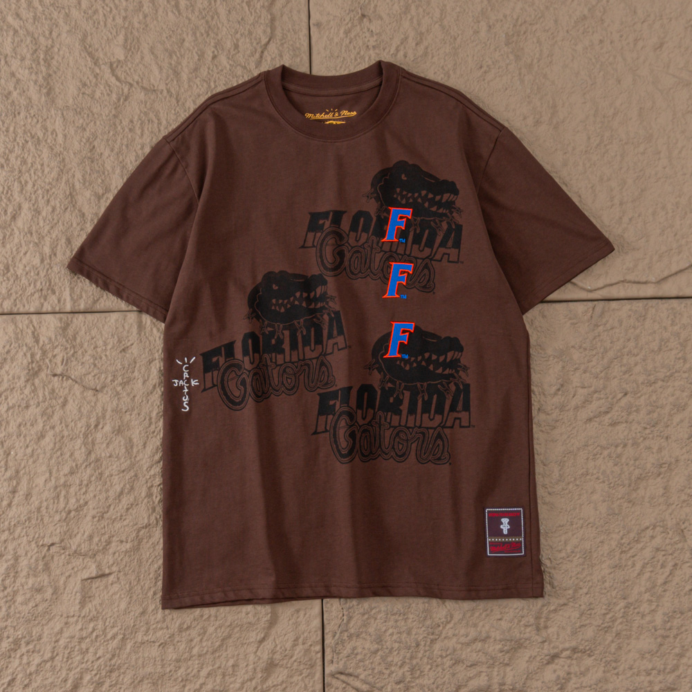 TRAVIS SCOTT T-SHIRT
