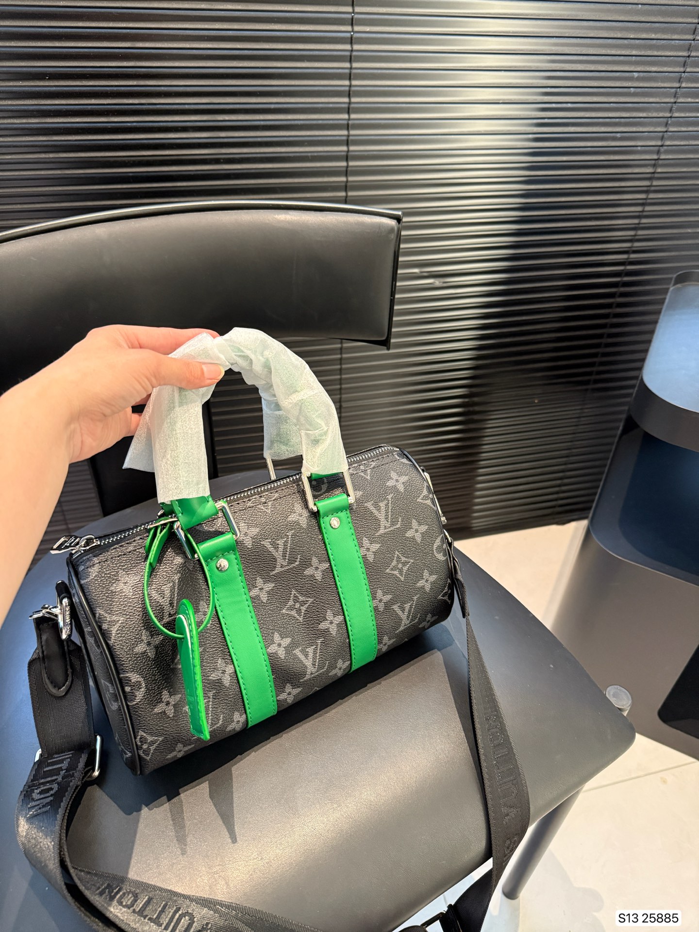 LV BAG