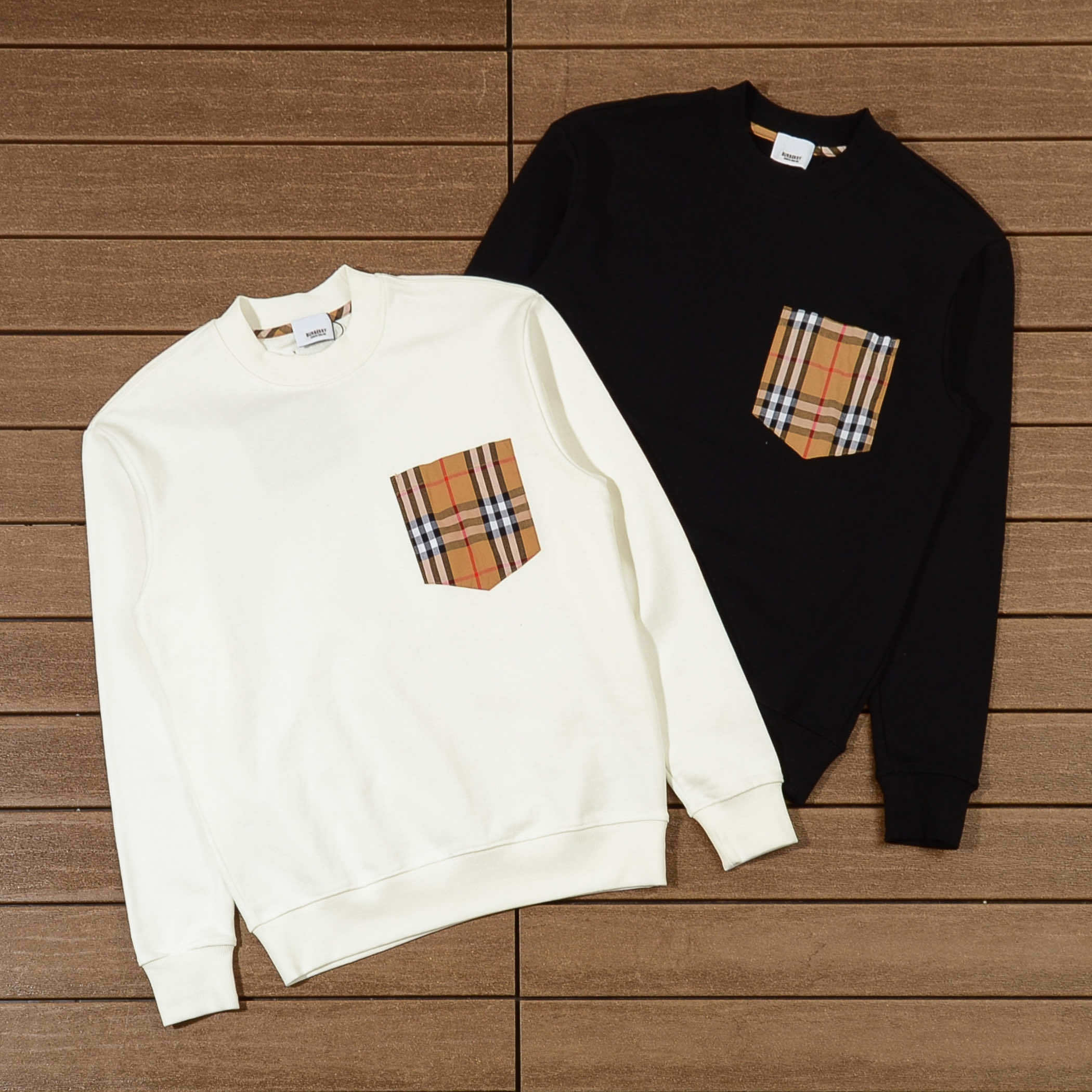 BURBERRY Свитер