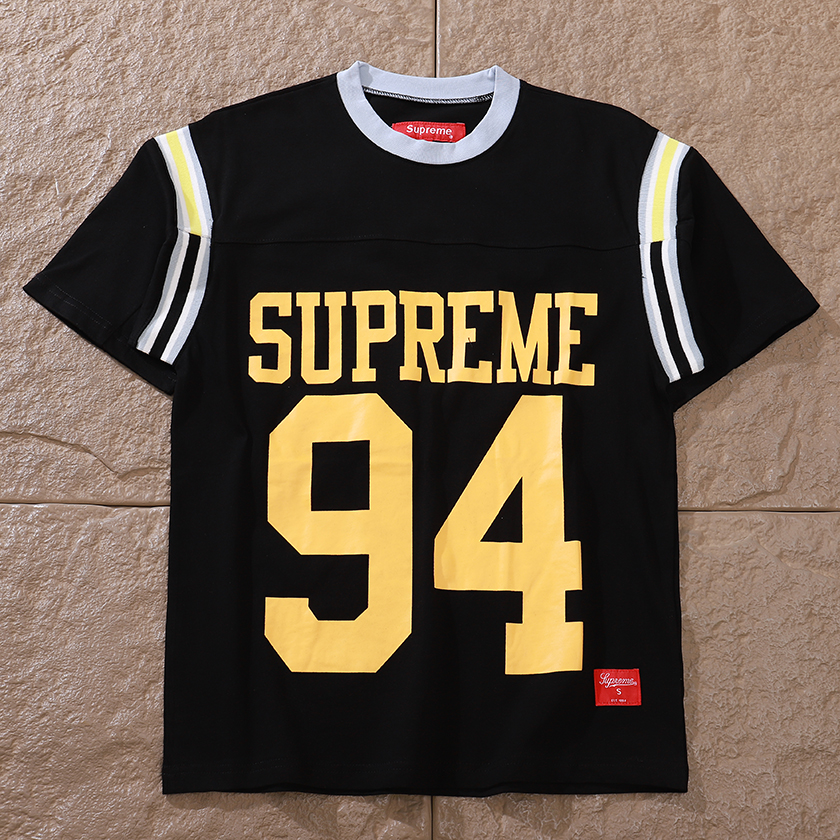 SUPREME T-SHIRT