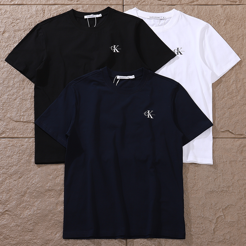 CALVIN KLEIN T-SHIRT