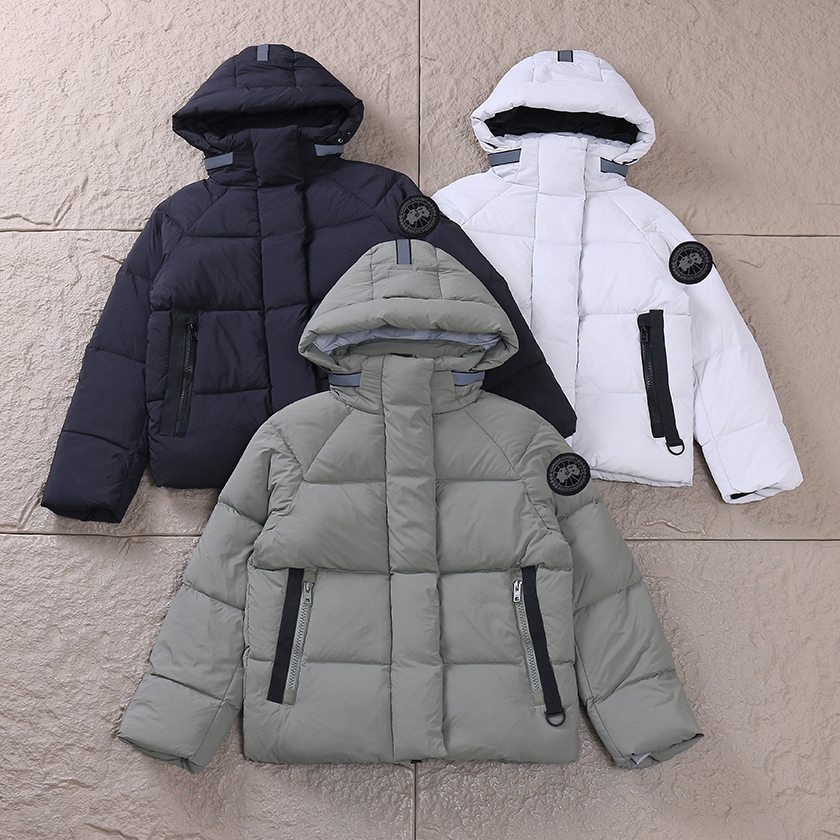 CANADA GOOSE DOWN JACKET