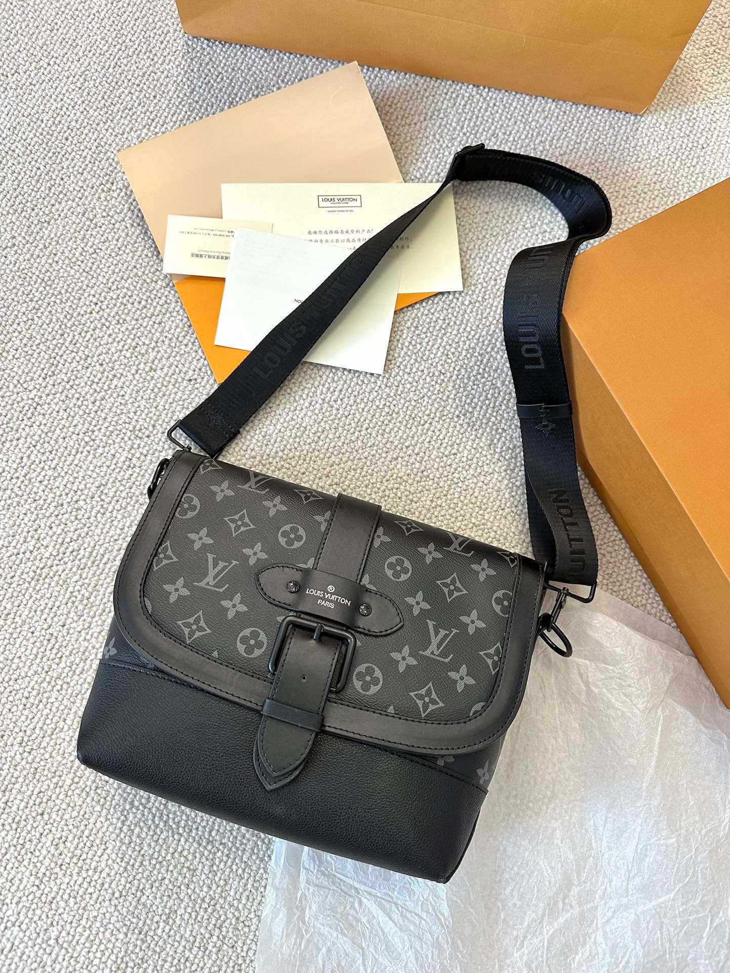 LV BAG