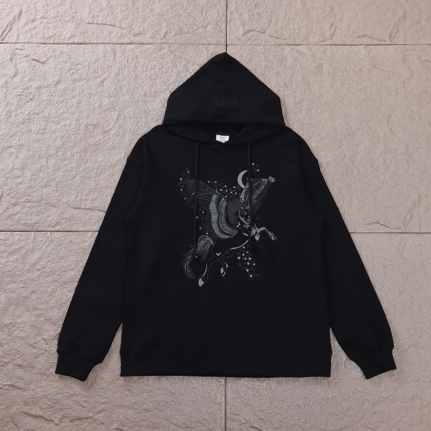 VETEMENTS HOODIE