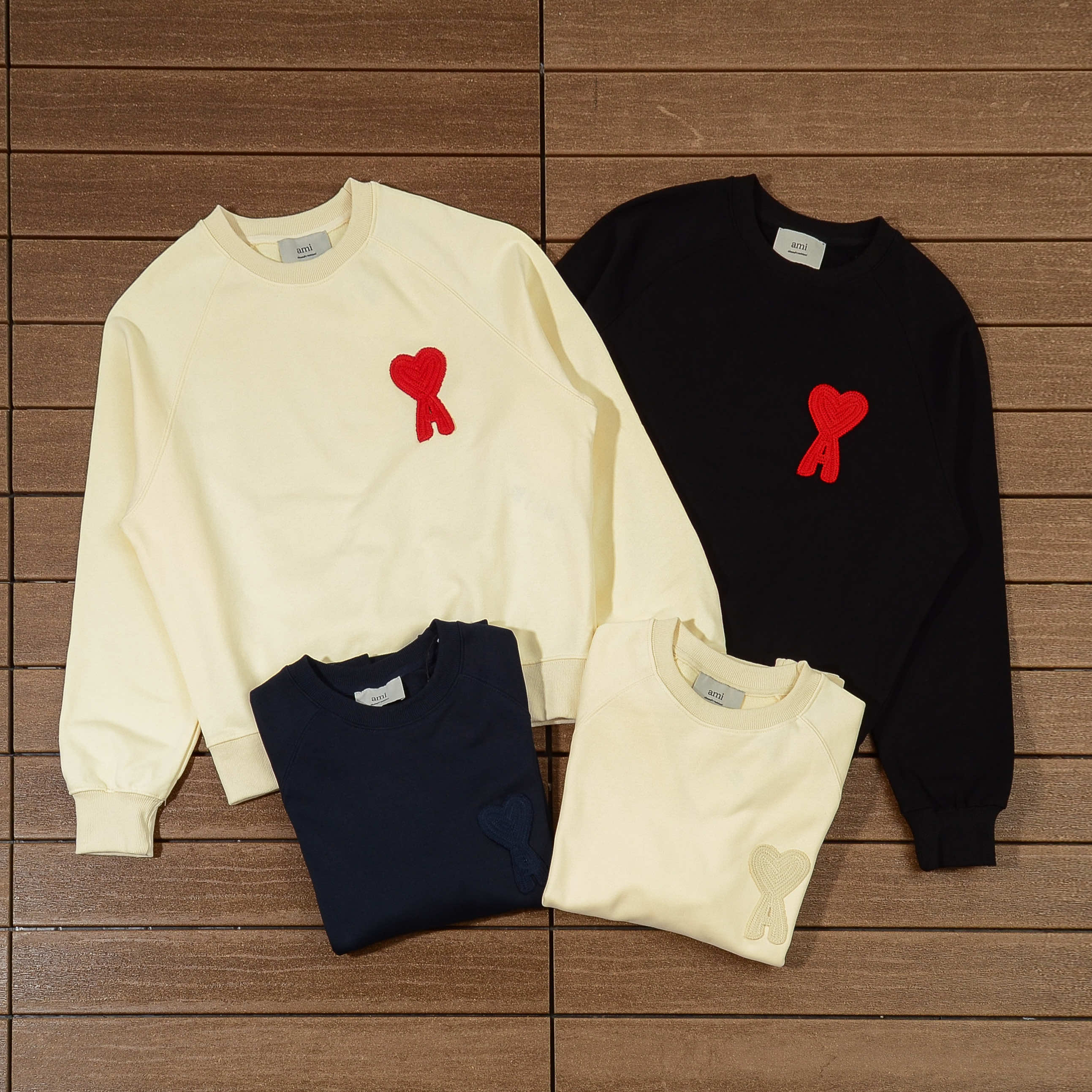 AMI SWEATER