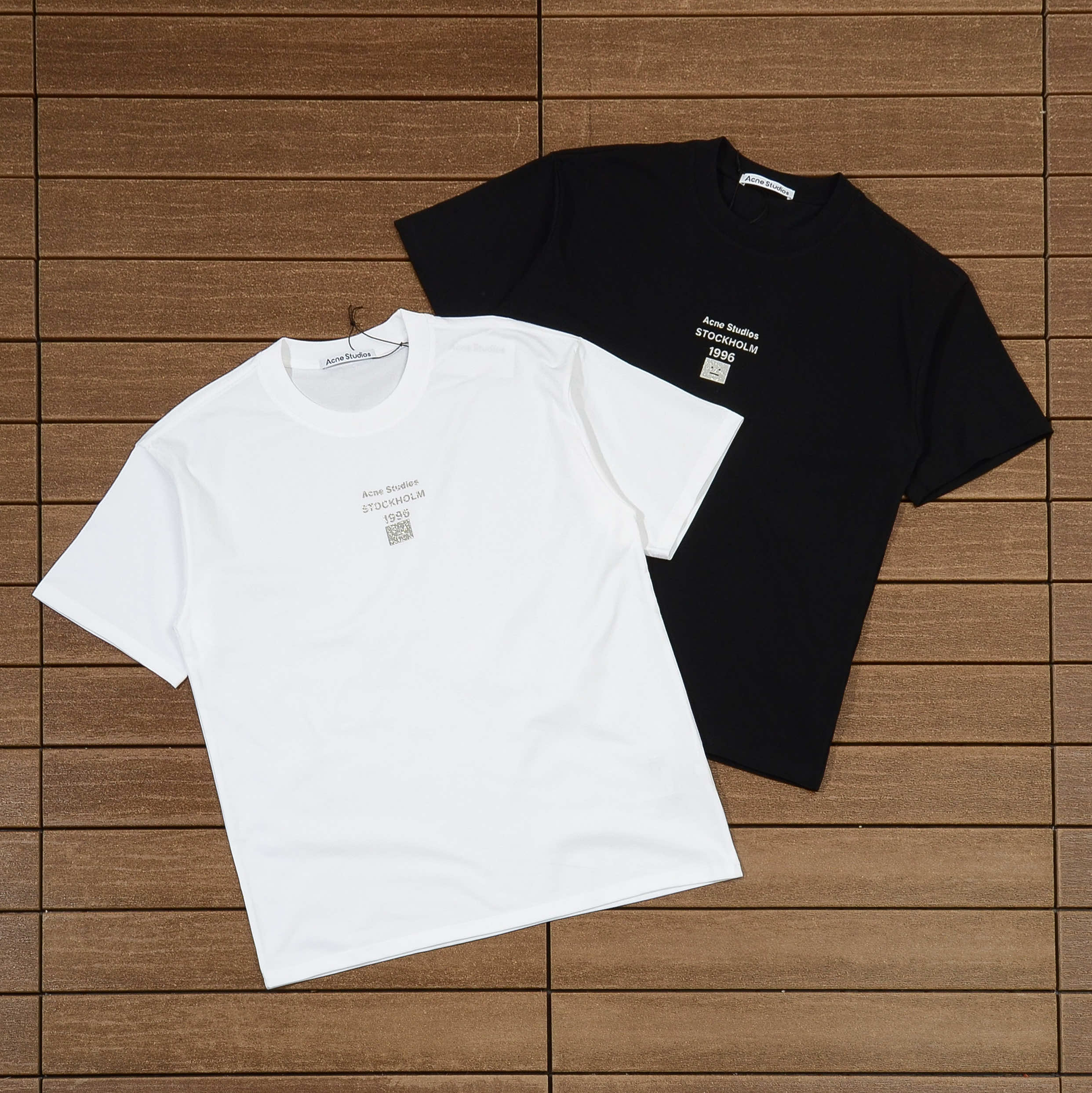 ACNE T-SHIRT