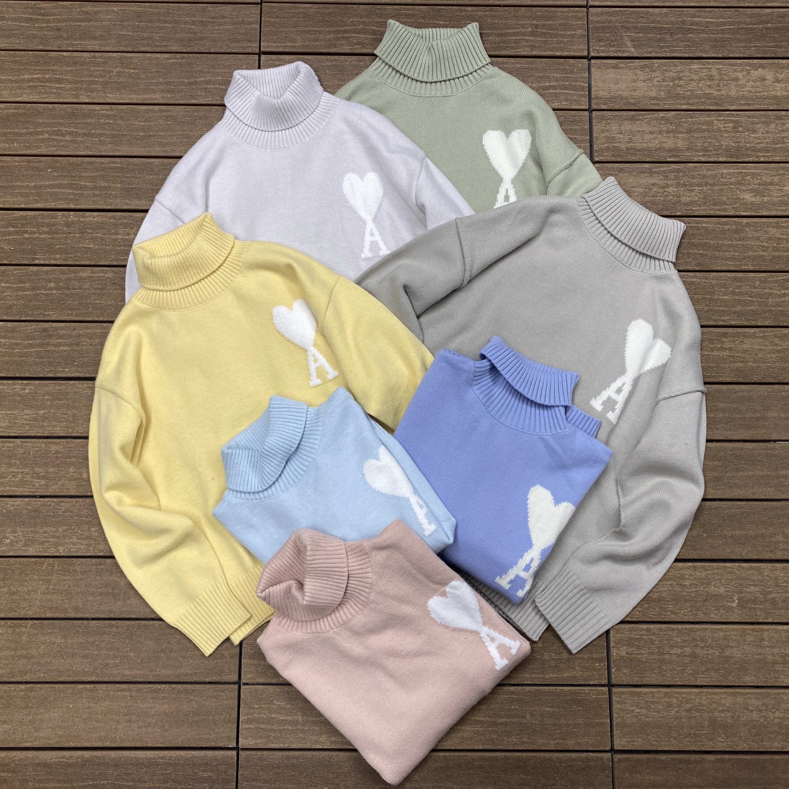 AMI SWEATER
