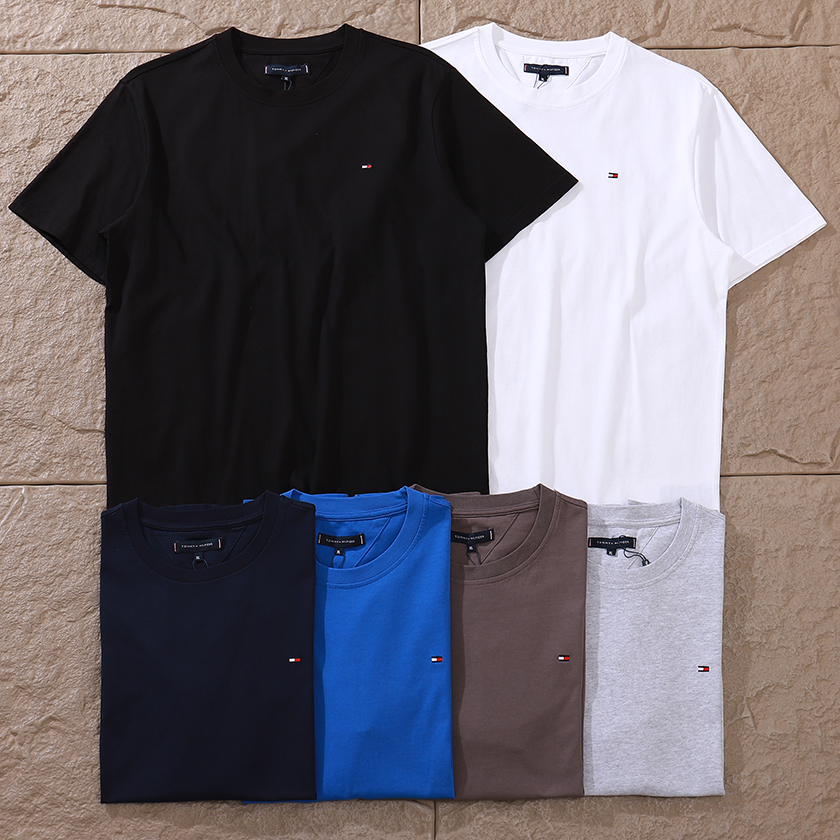 TOMMY HILFIGER T-SHIRT
