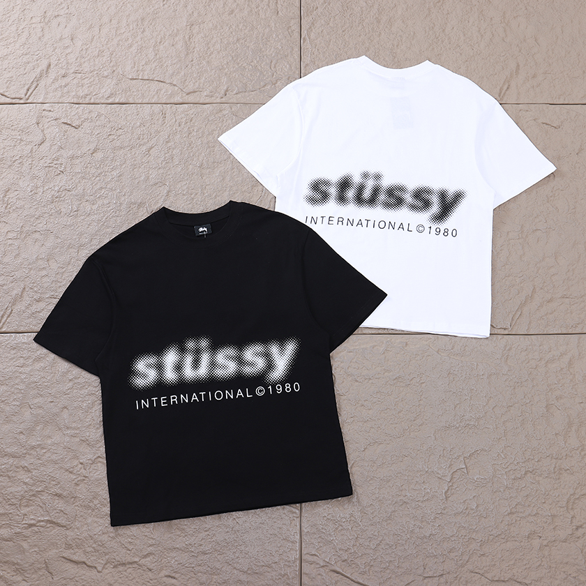 STUSSY T-SHIRT