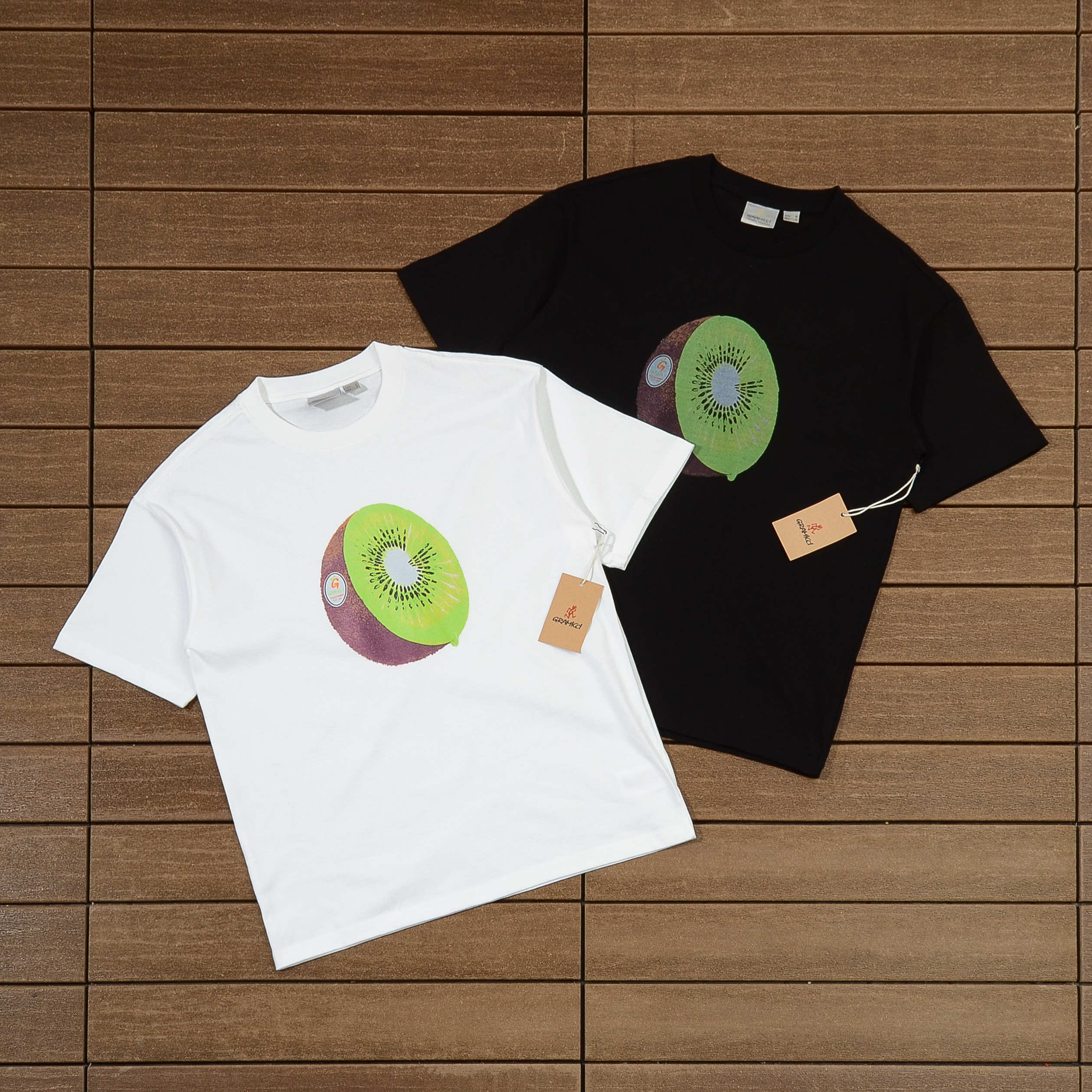 GRAMICCI T-SHIRT