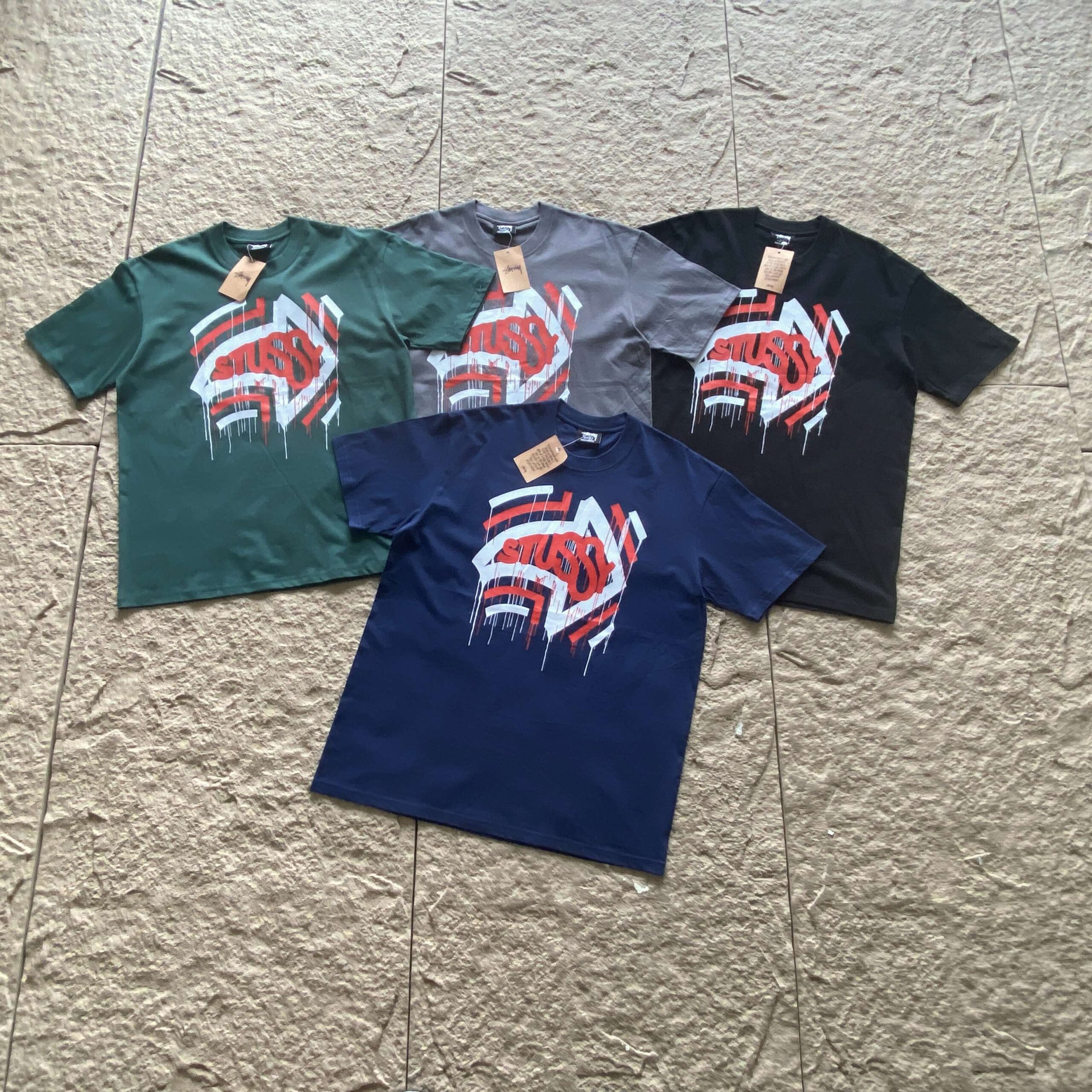 STUSSY T-SHIRT