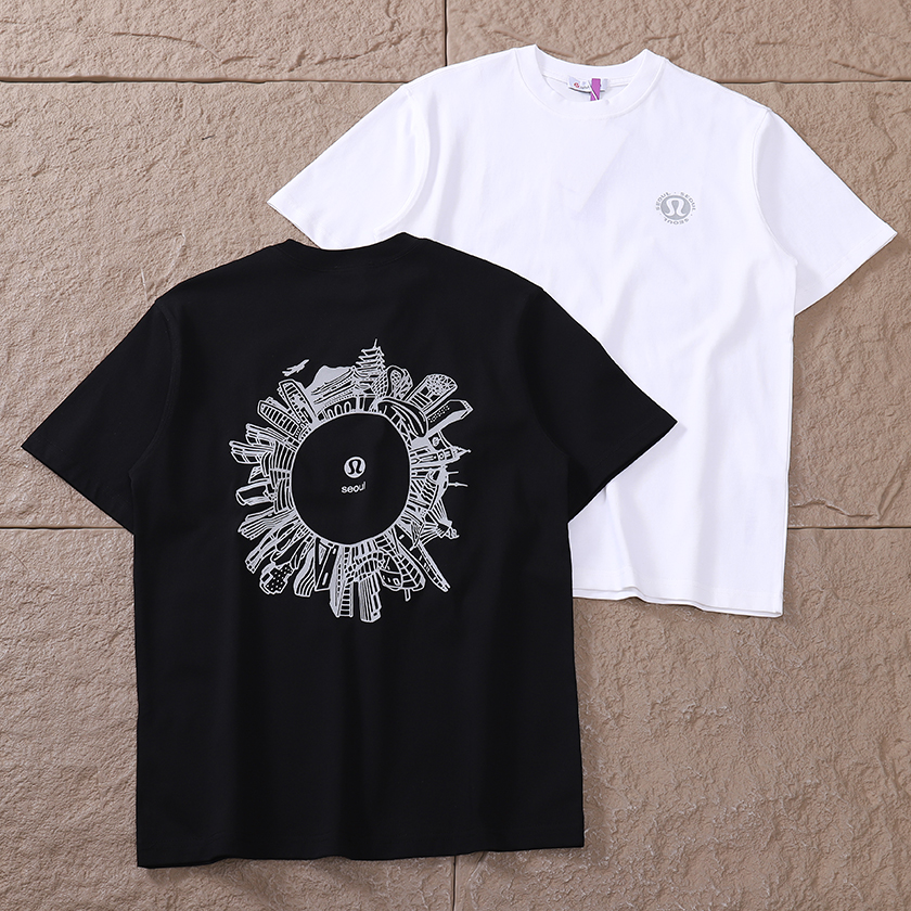 LULULEMON T-SHIRT