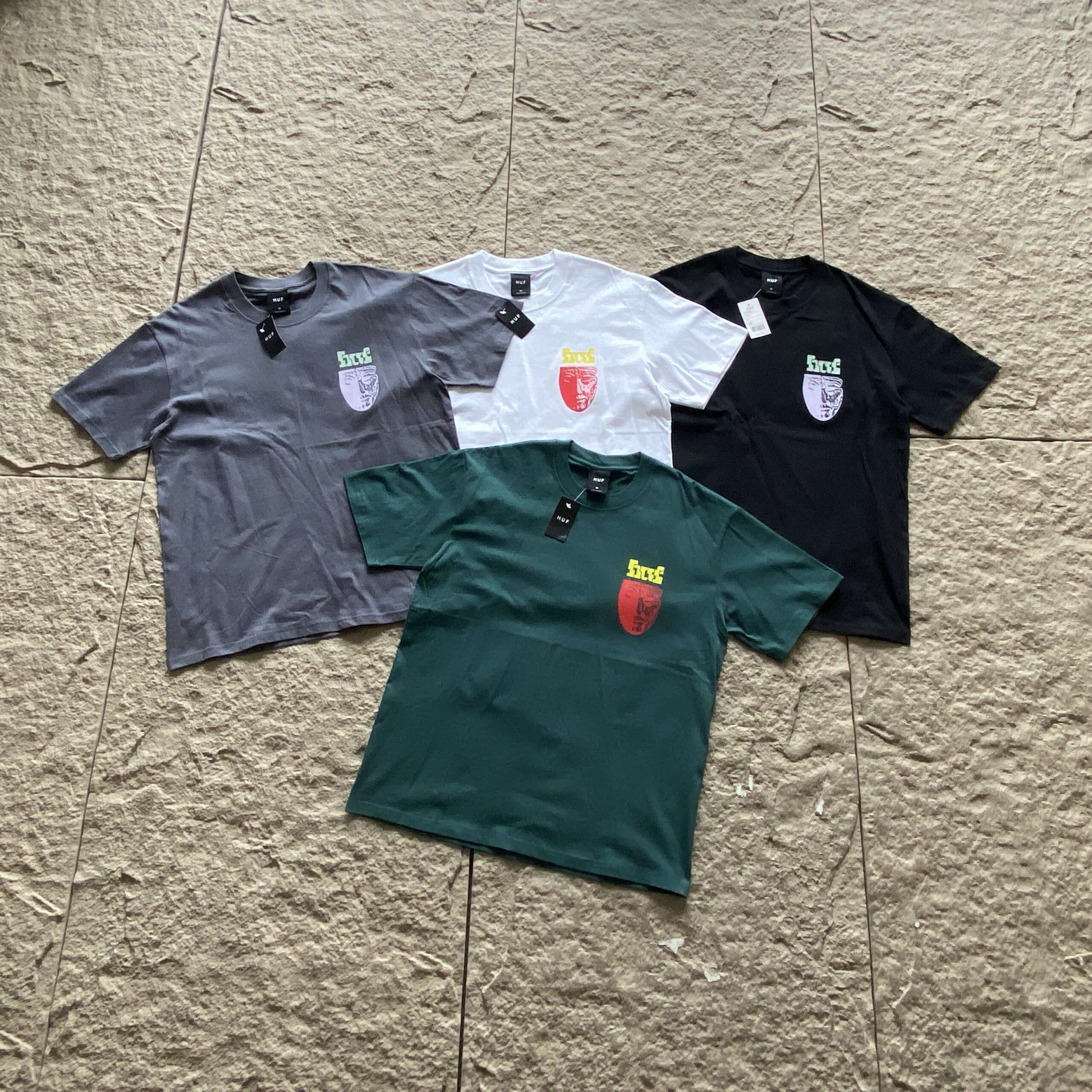 HUF T-SHIRT