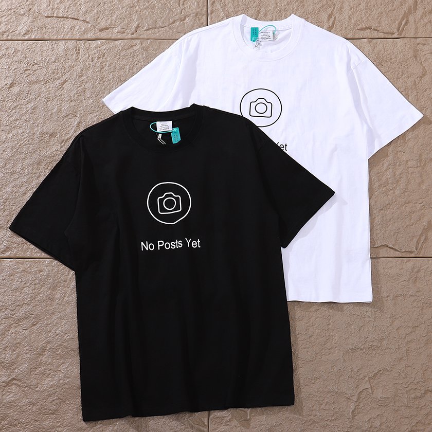 VETEMENTS T-SHIRT