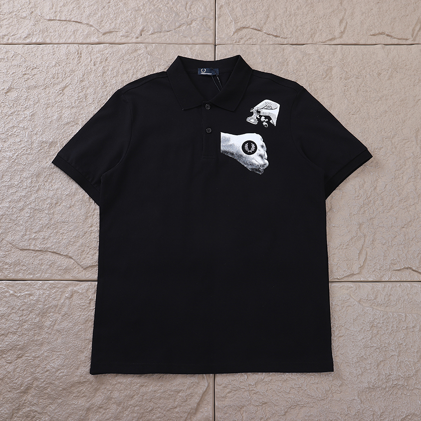 FRED PERRY T-SHIRT