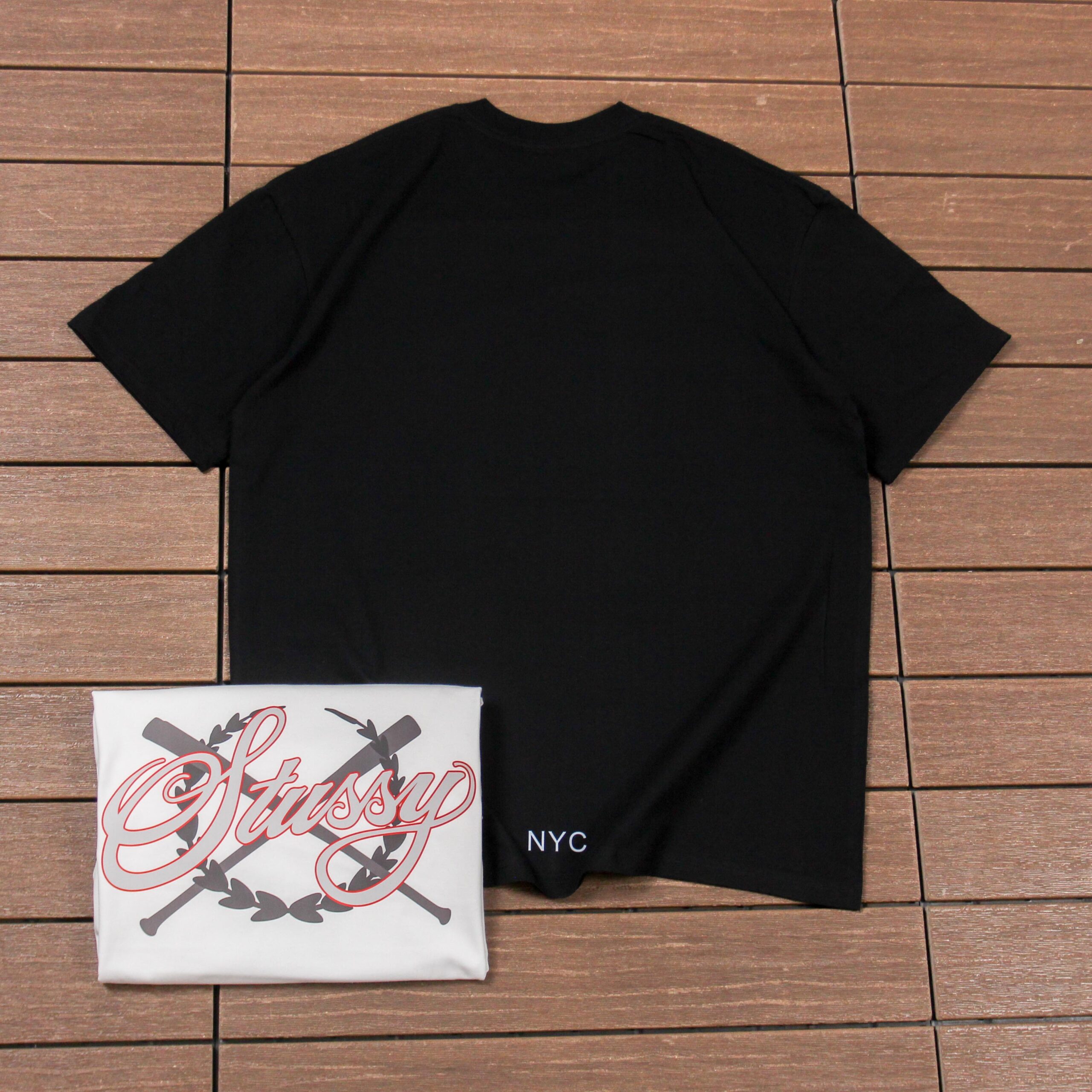 STUSSY T-SHIRT