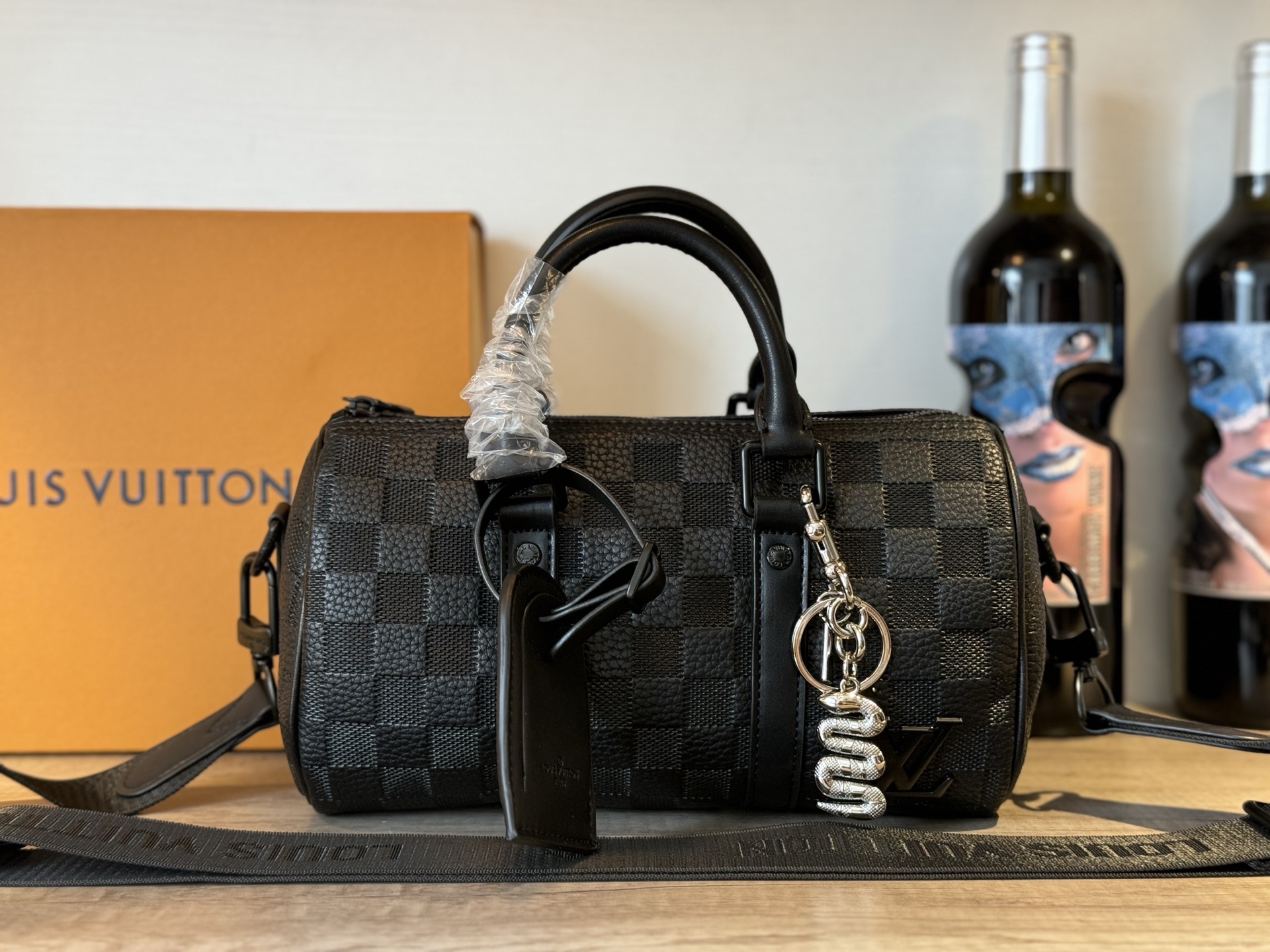 LV BAG