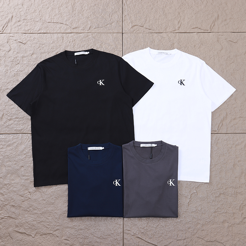 CALVIN KLEIN T-SHIRT