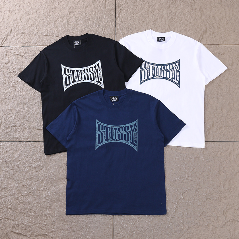 STUSSY T-SHIRT