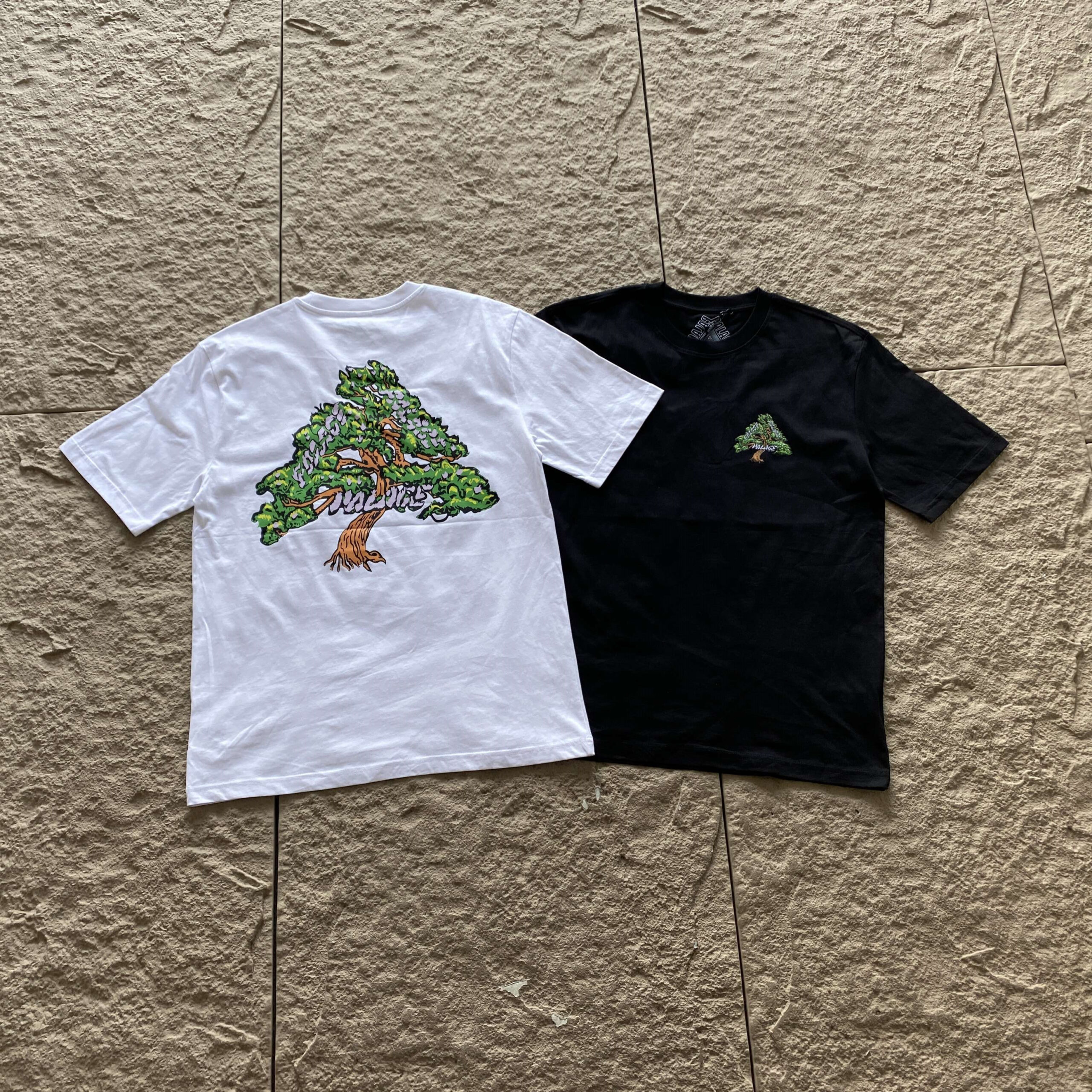 PALACE T-SHIRT