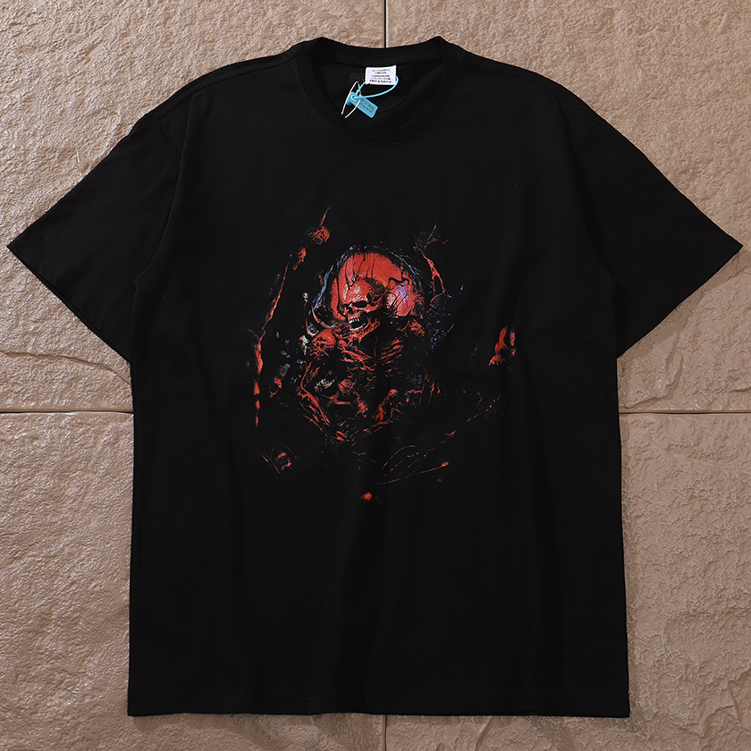VETEMENTS T-SHIRT