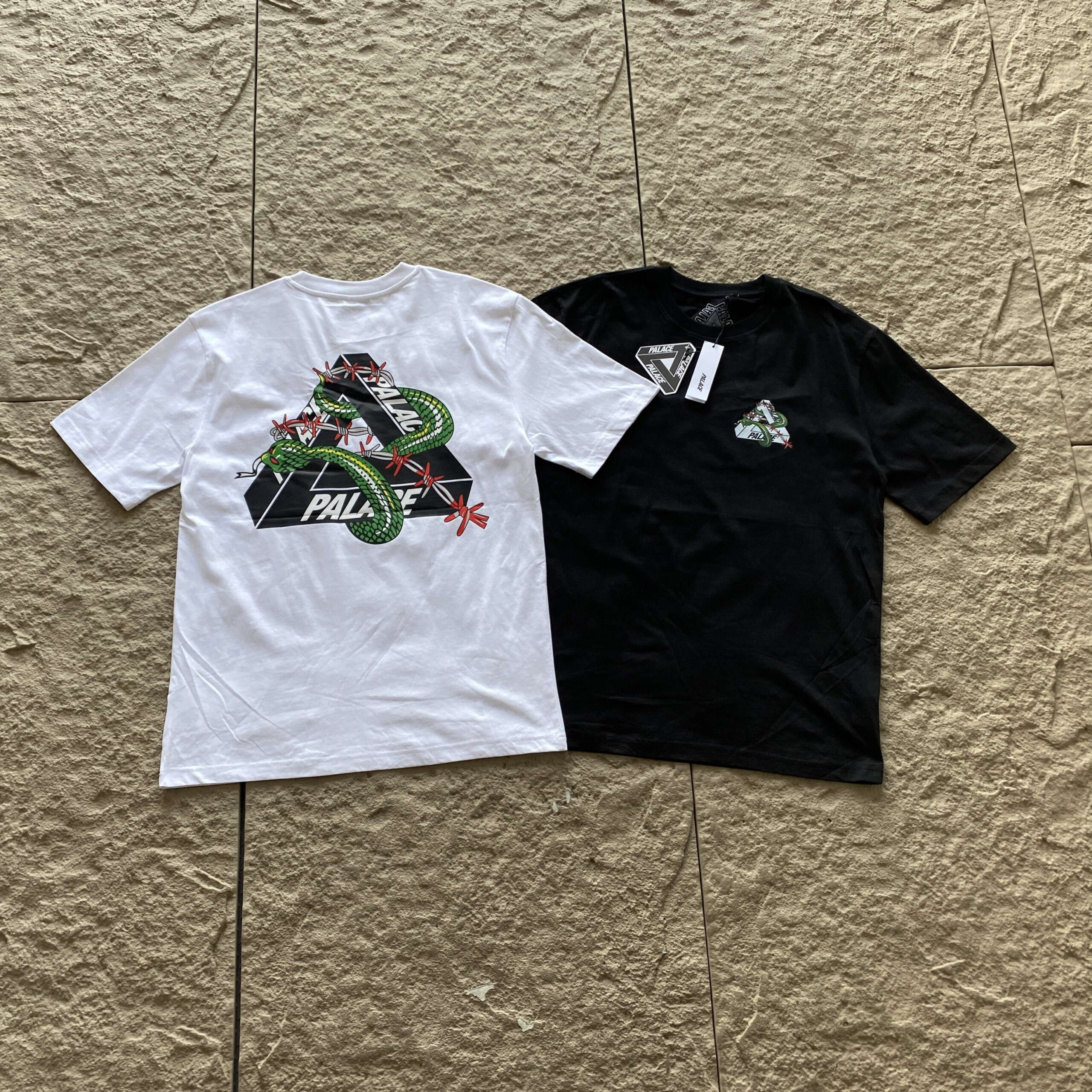 PALACE T-SHIRT