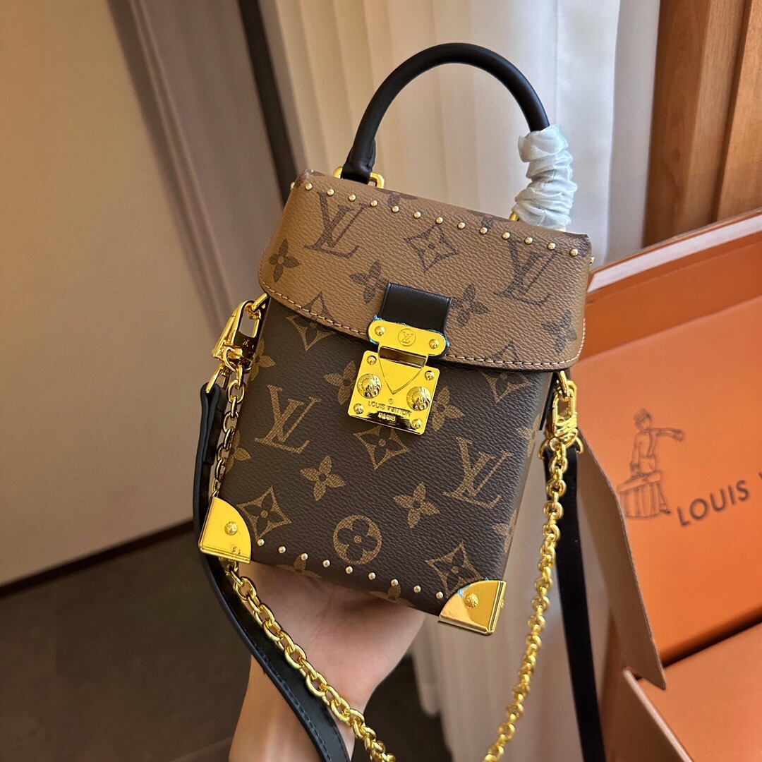 LV BAG
