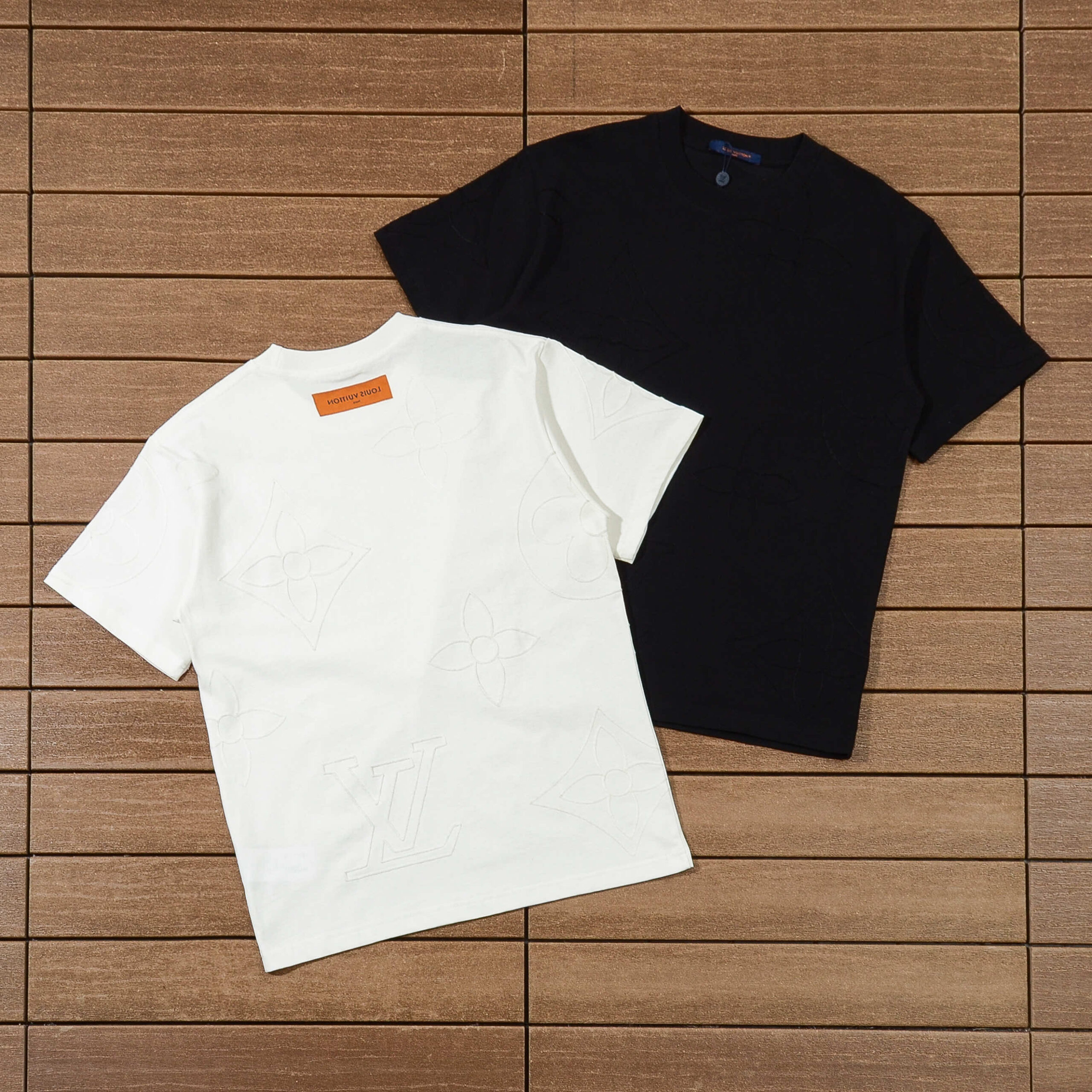 LV T-SHIRT