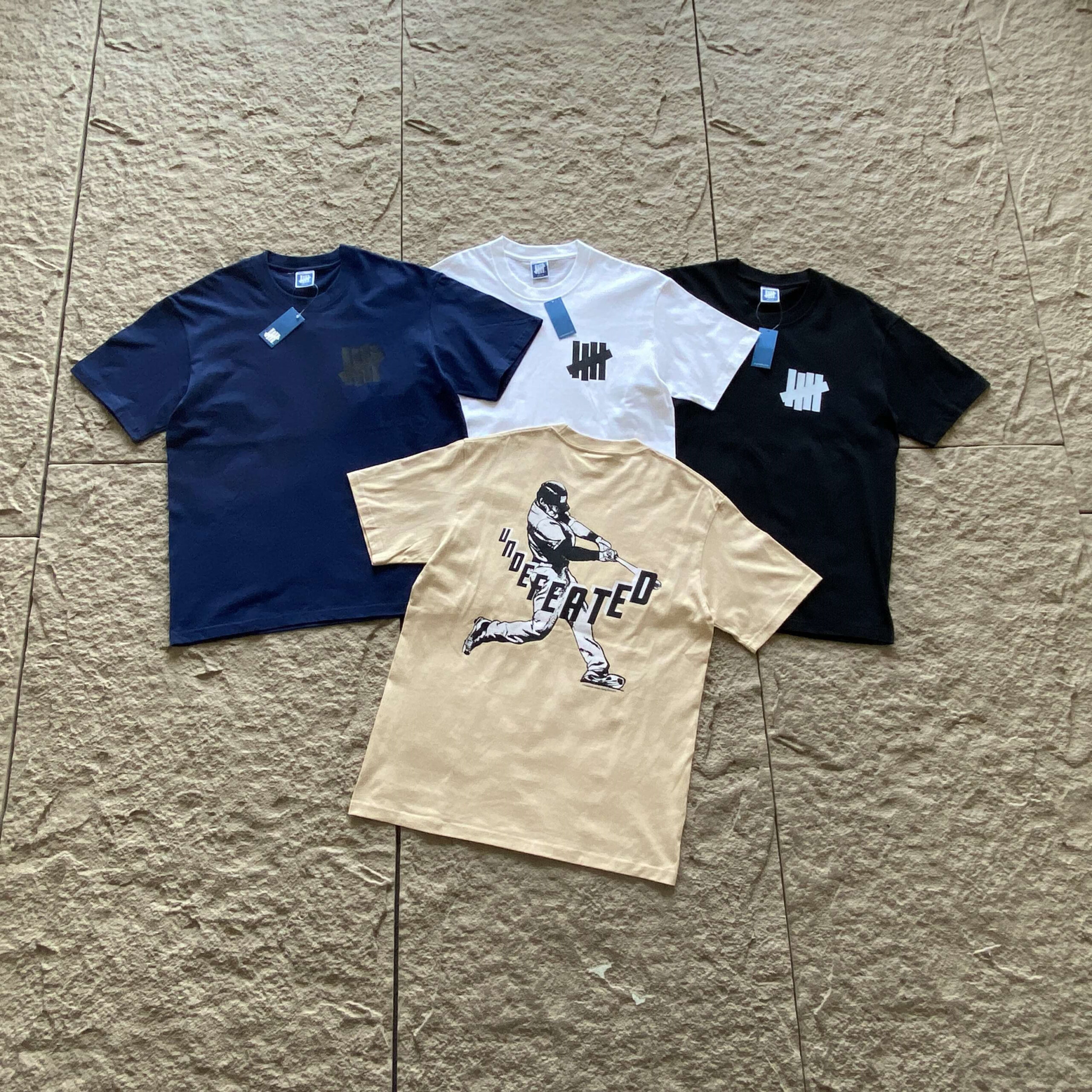 UNDEFEATED T-SHIRT