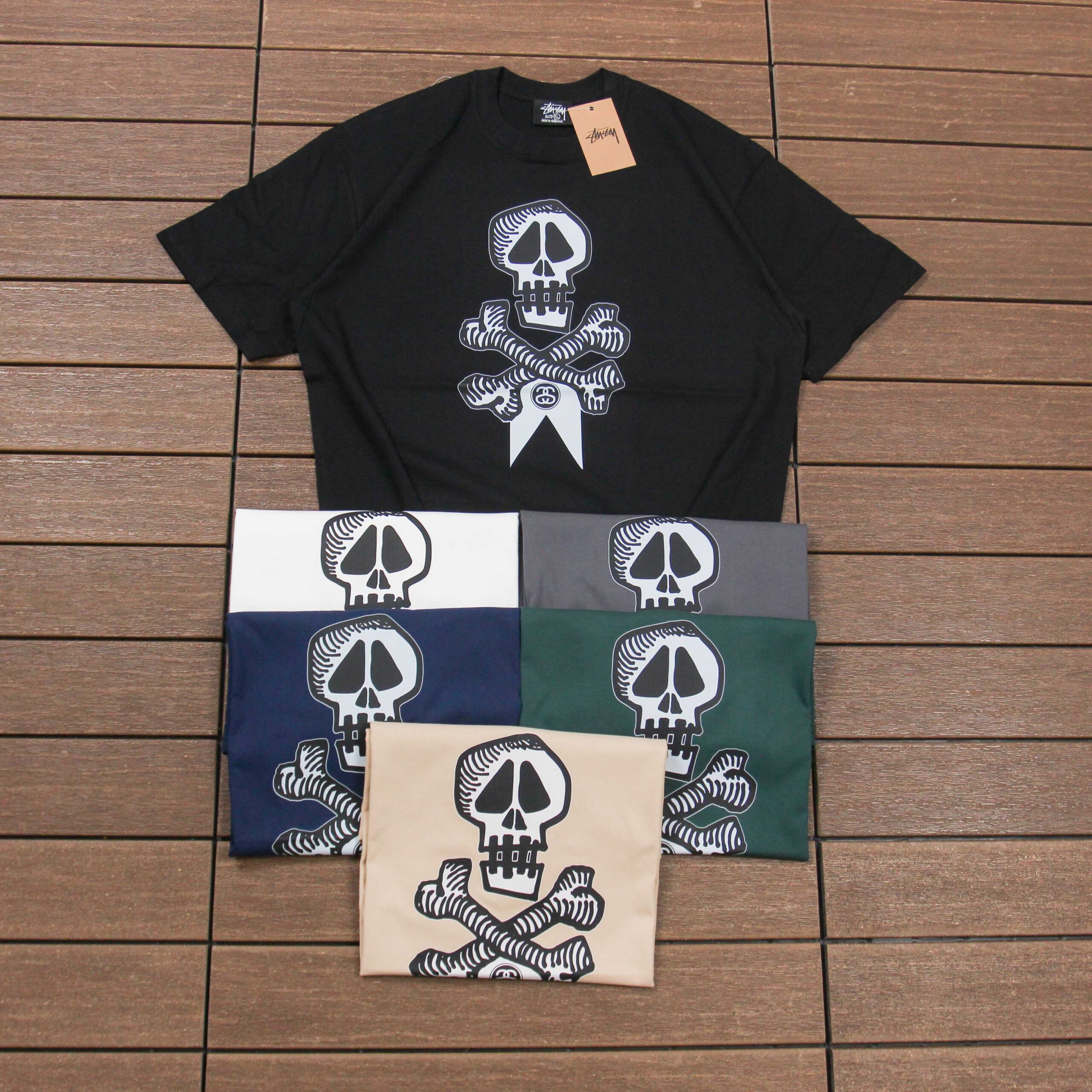 STUSSY T-SHIRT