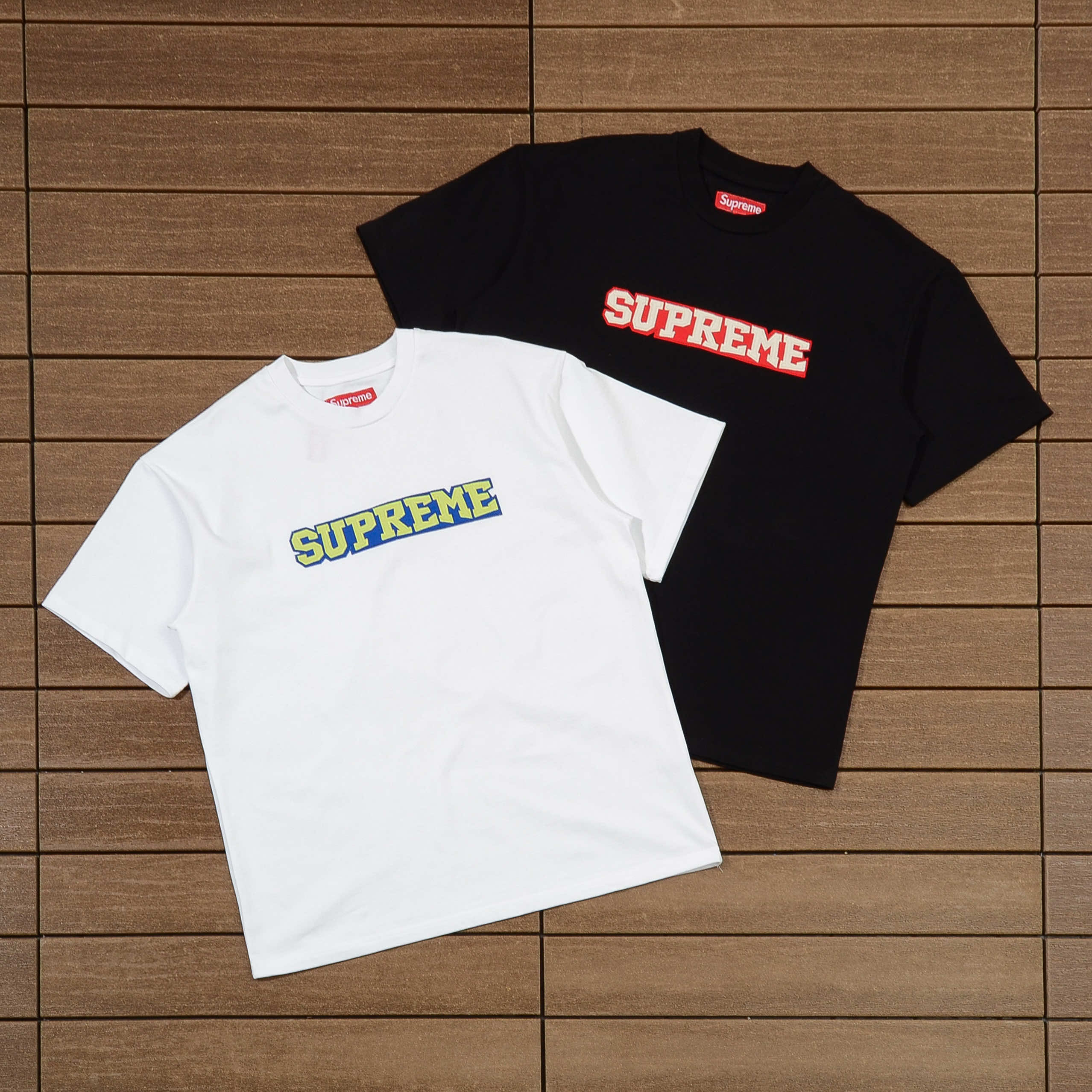 SUPREME T-SHIRT