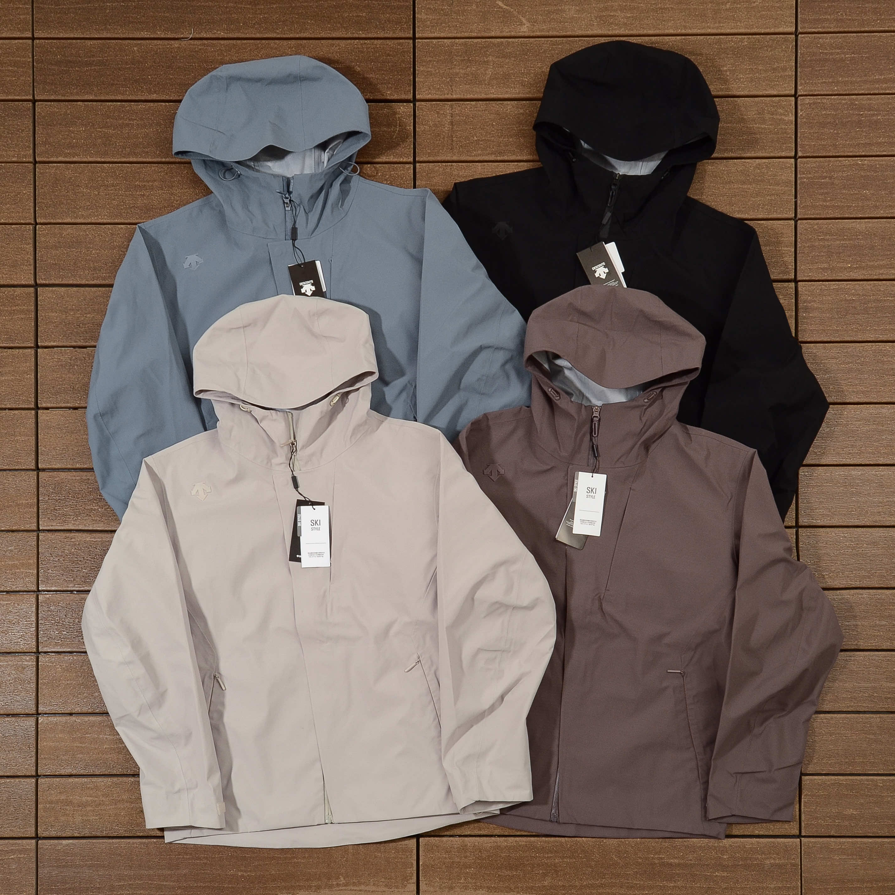 DESCENTE JACKET