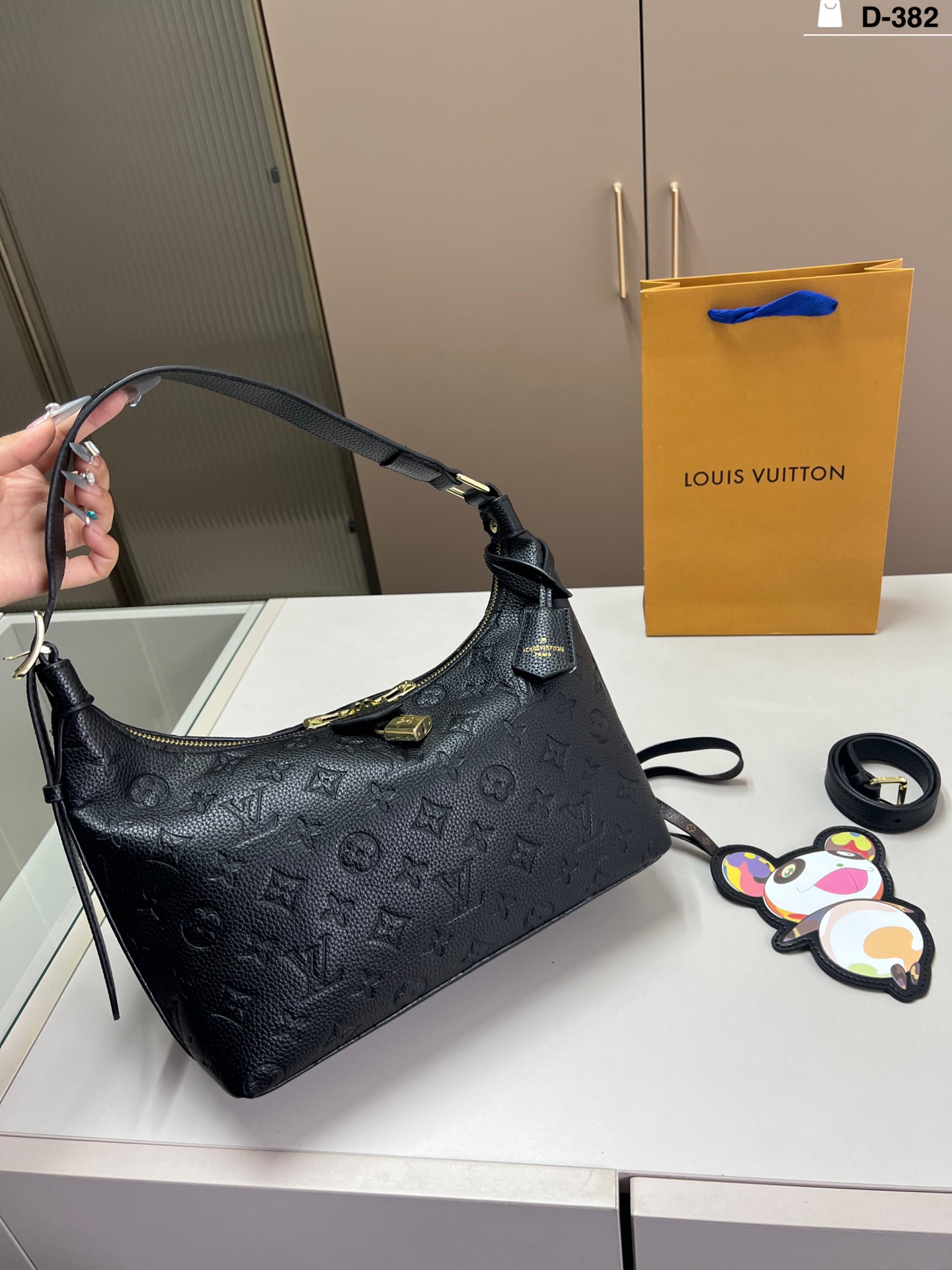 LV BAG