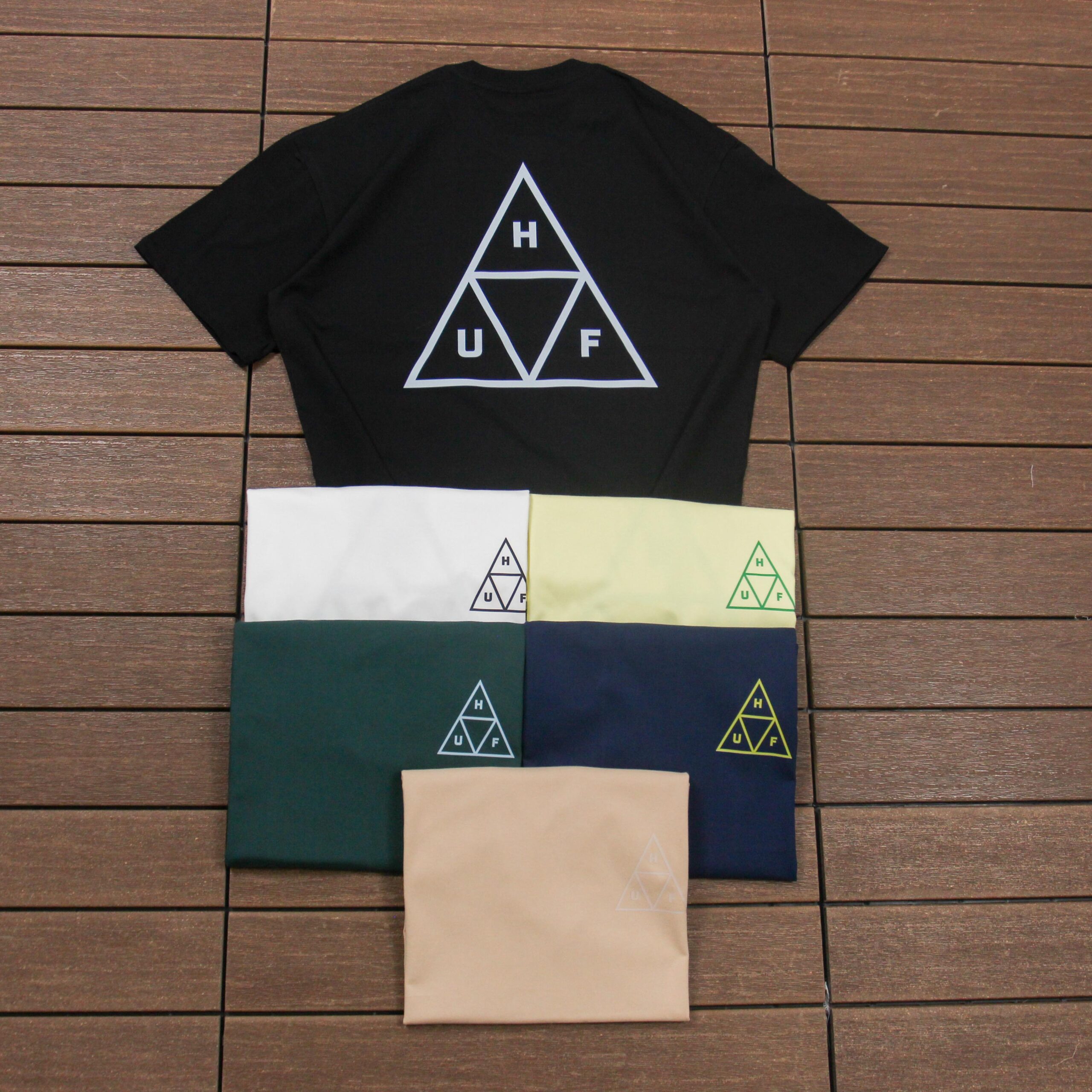 HUF T-SHIRT