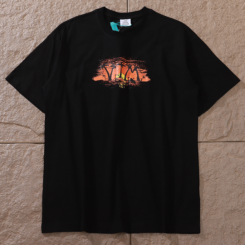 VETEMENTS T-SHIRT