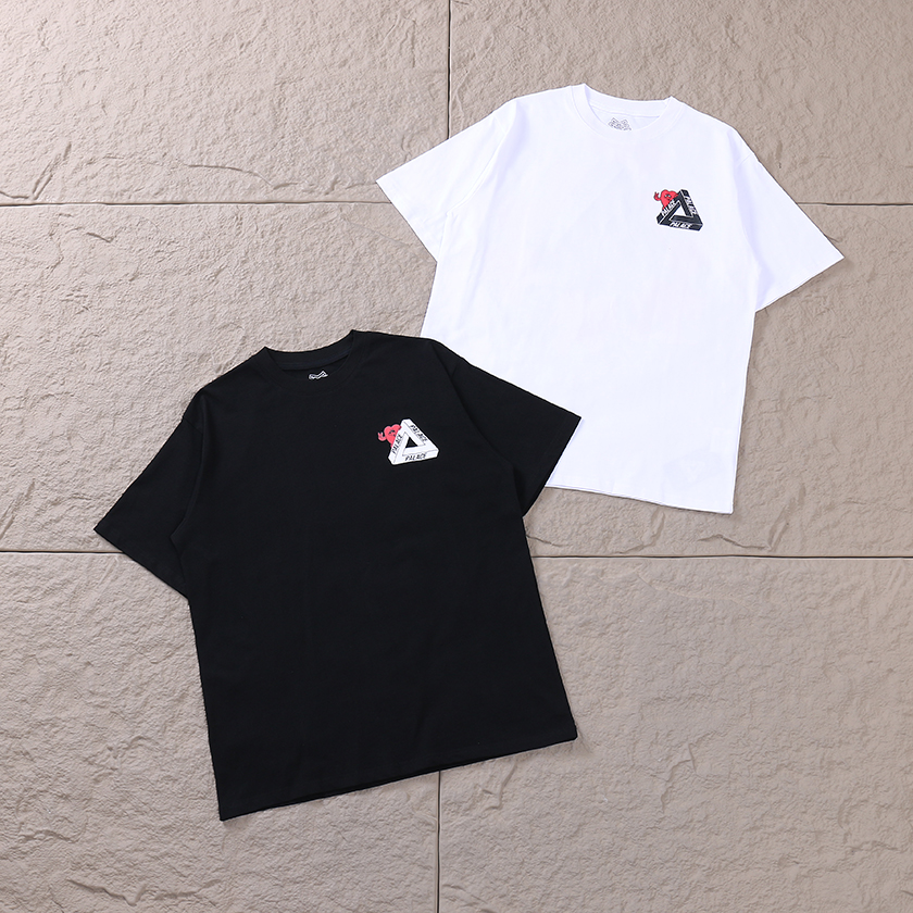 PALACE T-SHIRT
