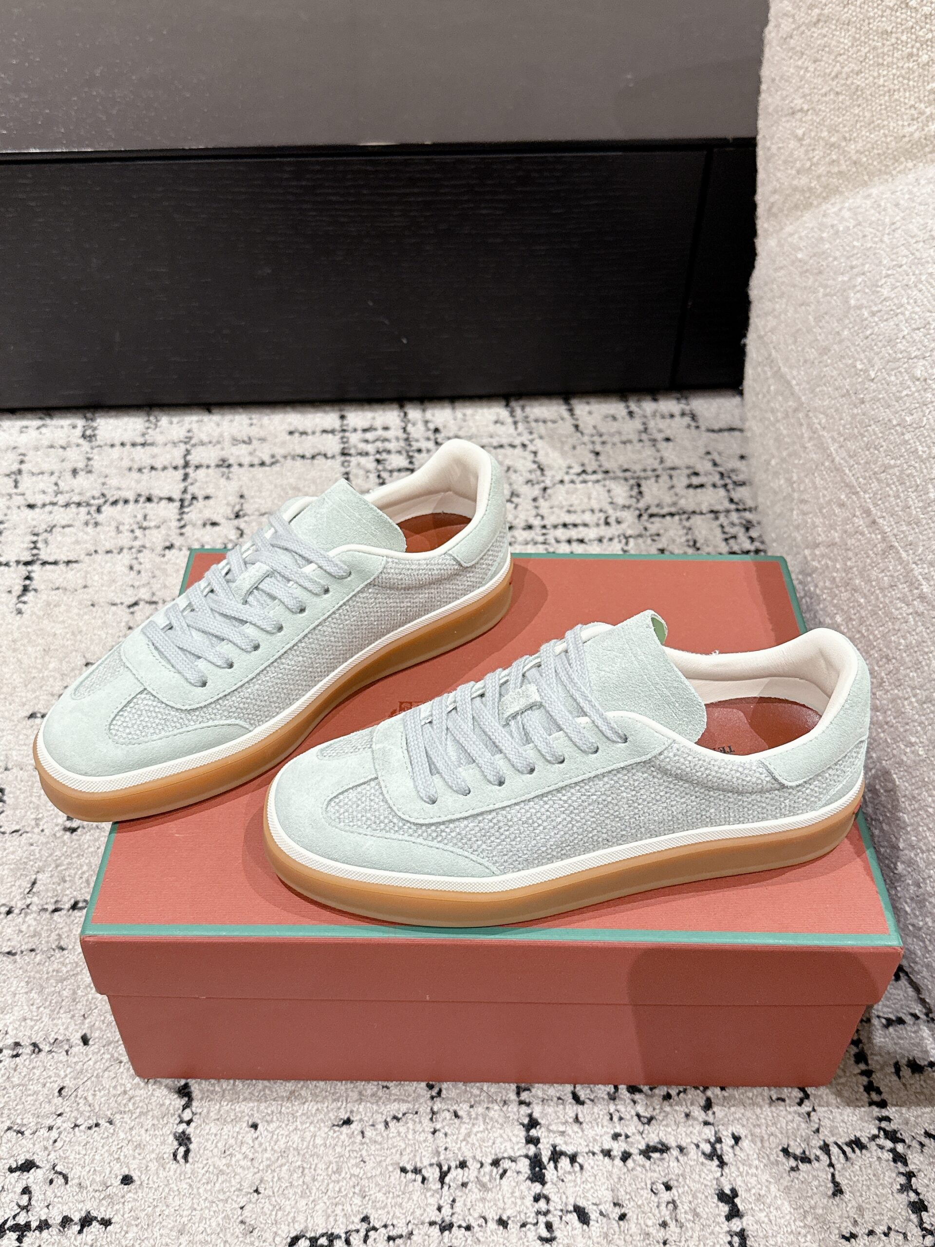 Loro Piana Tennis walk