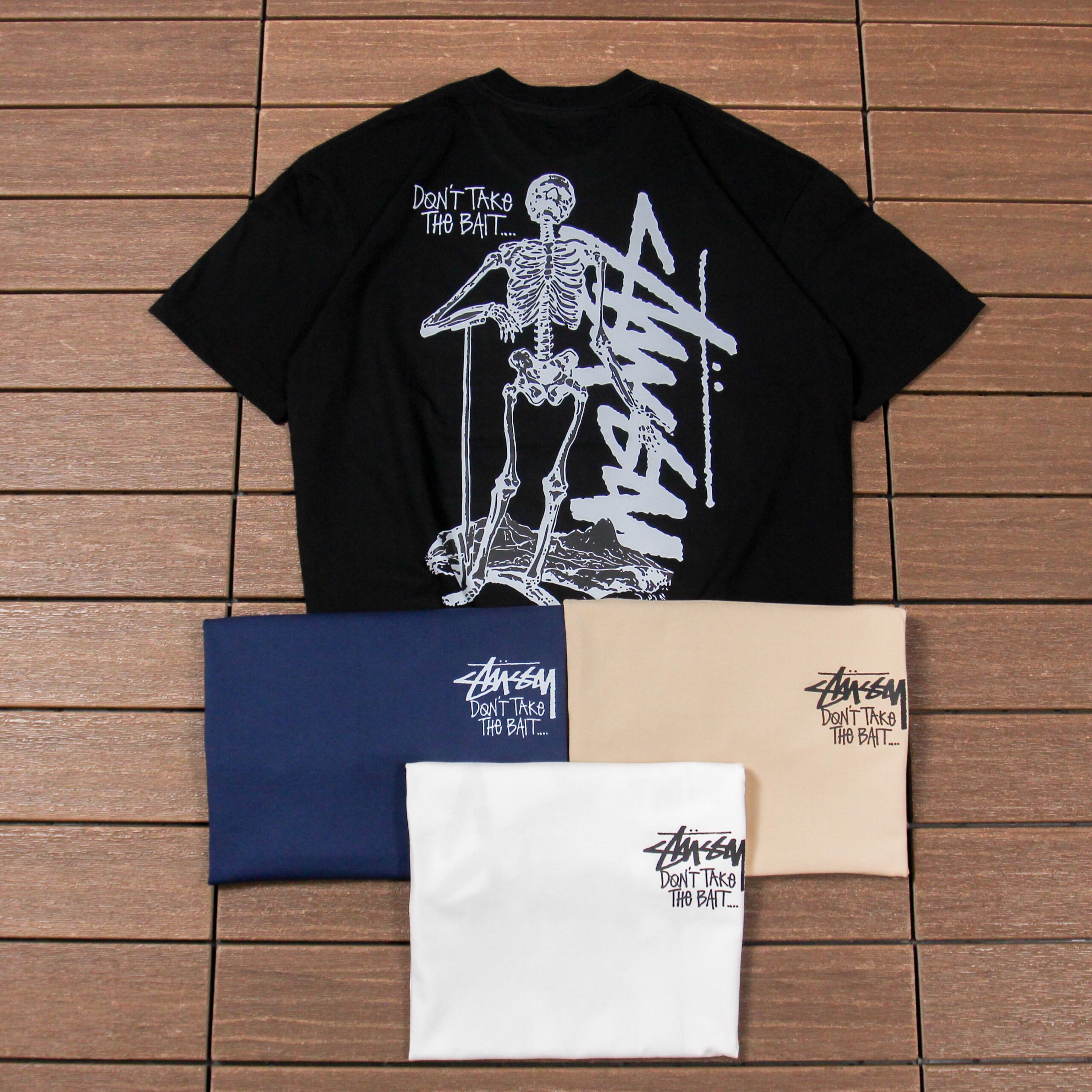 STUSSY T-SHIRT