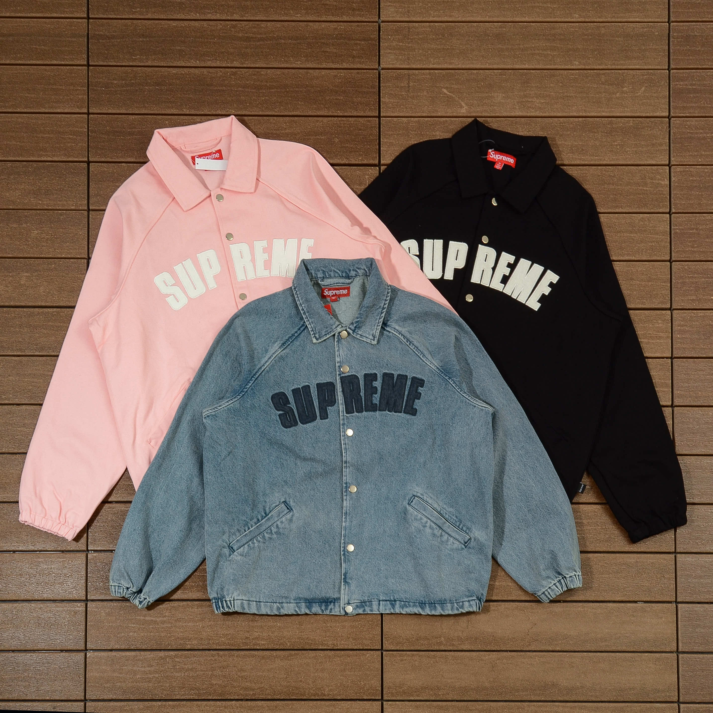 SUPREME JACKET