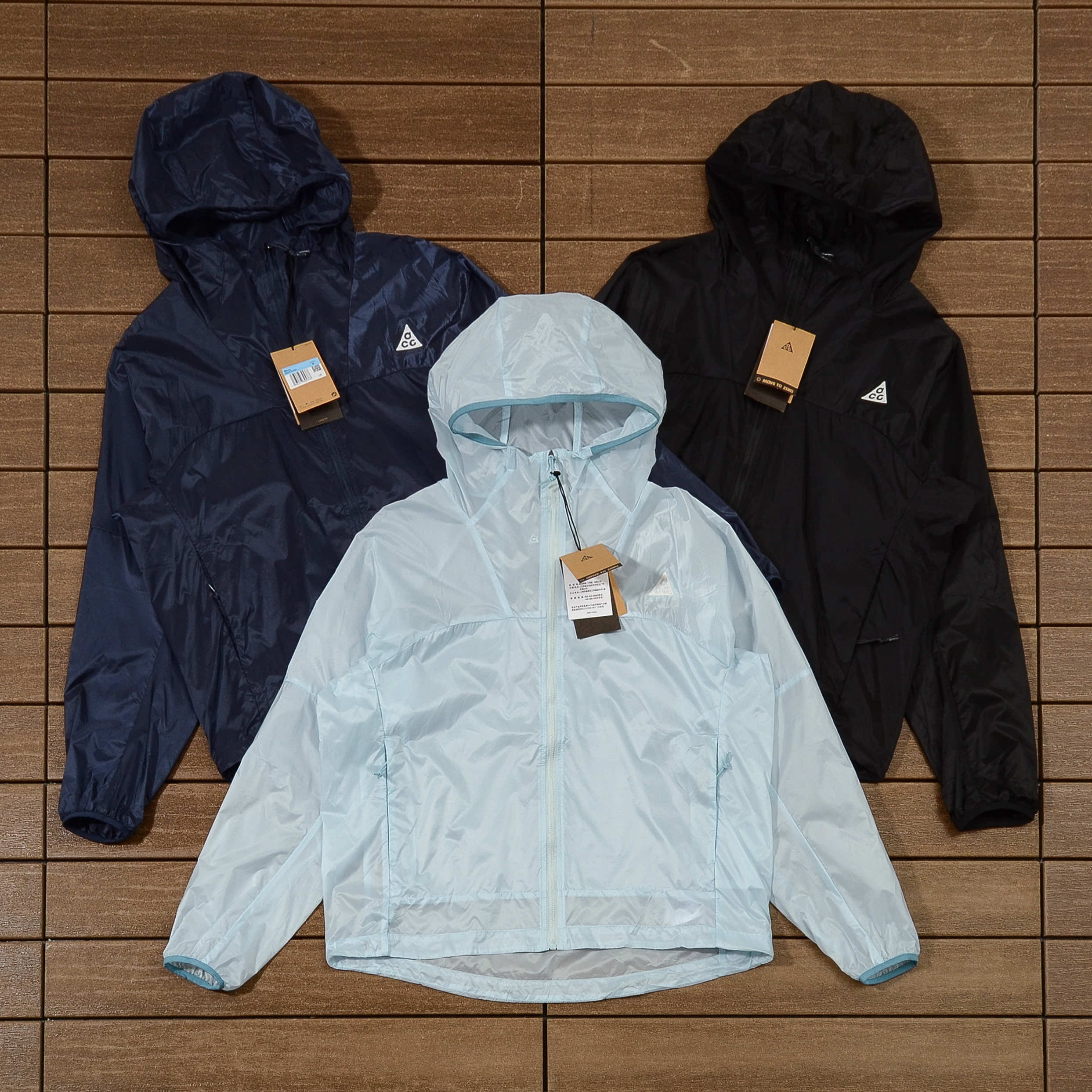 NIKE ACG JACKET