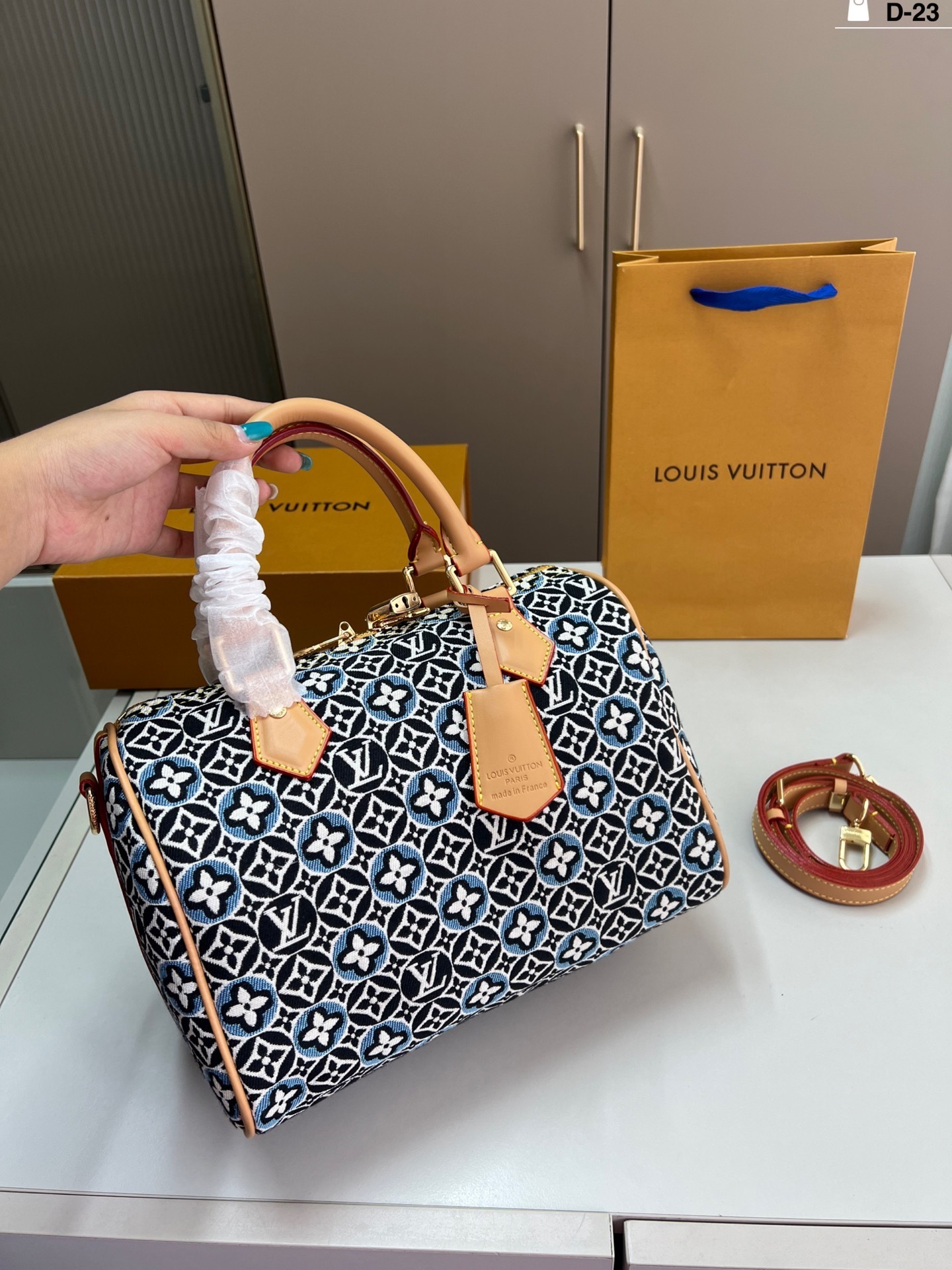 LV BAG