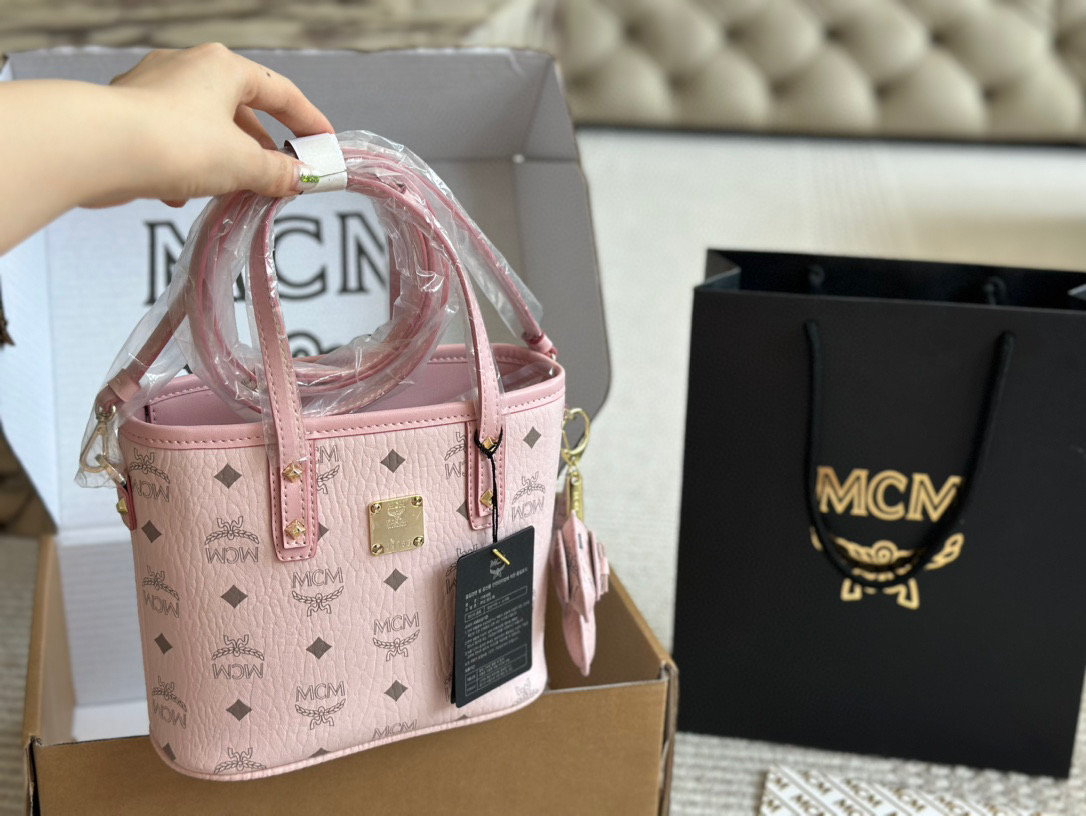 MCM BAG